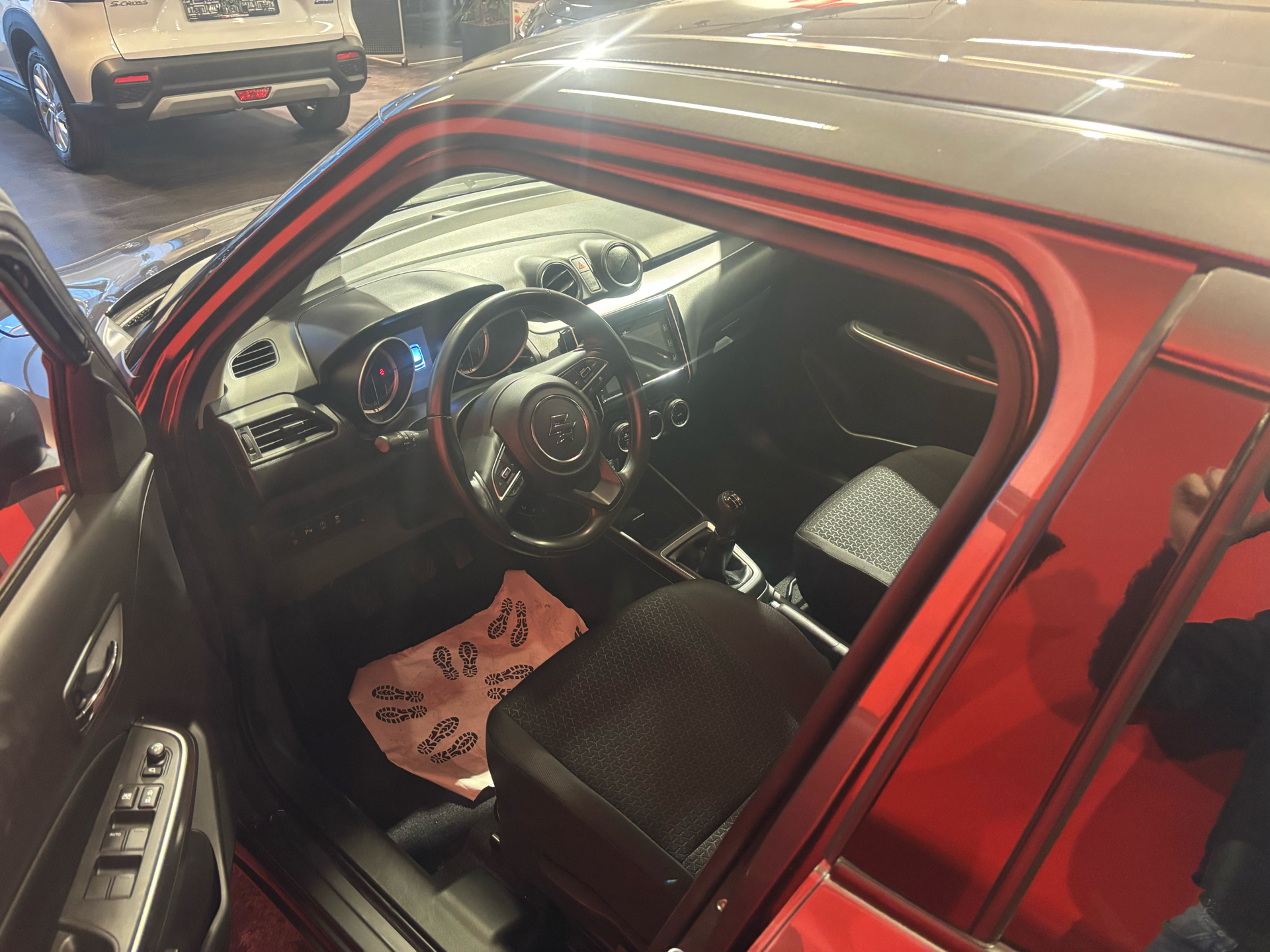 Billede af Suzuki Swift 1,2 Dualjet  Mild hybrid Exclusive AEB 83HK 5d