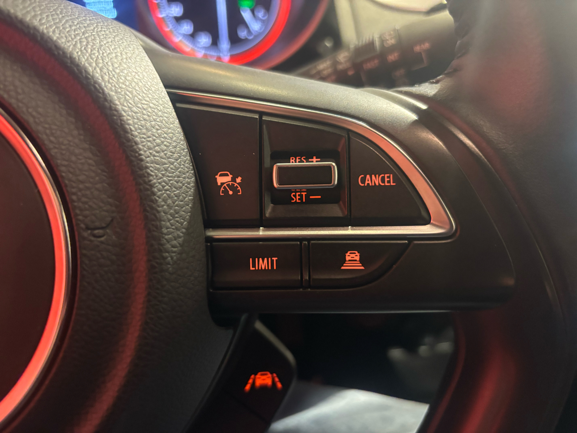 Billede af Suzuki Swift 1,2 Dualjet  Mild hybrid Exclusive AEB 83HK 5d