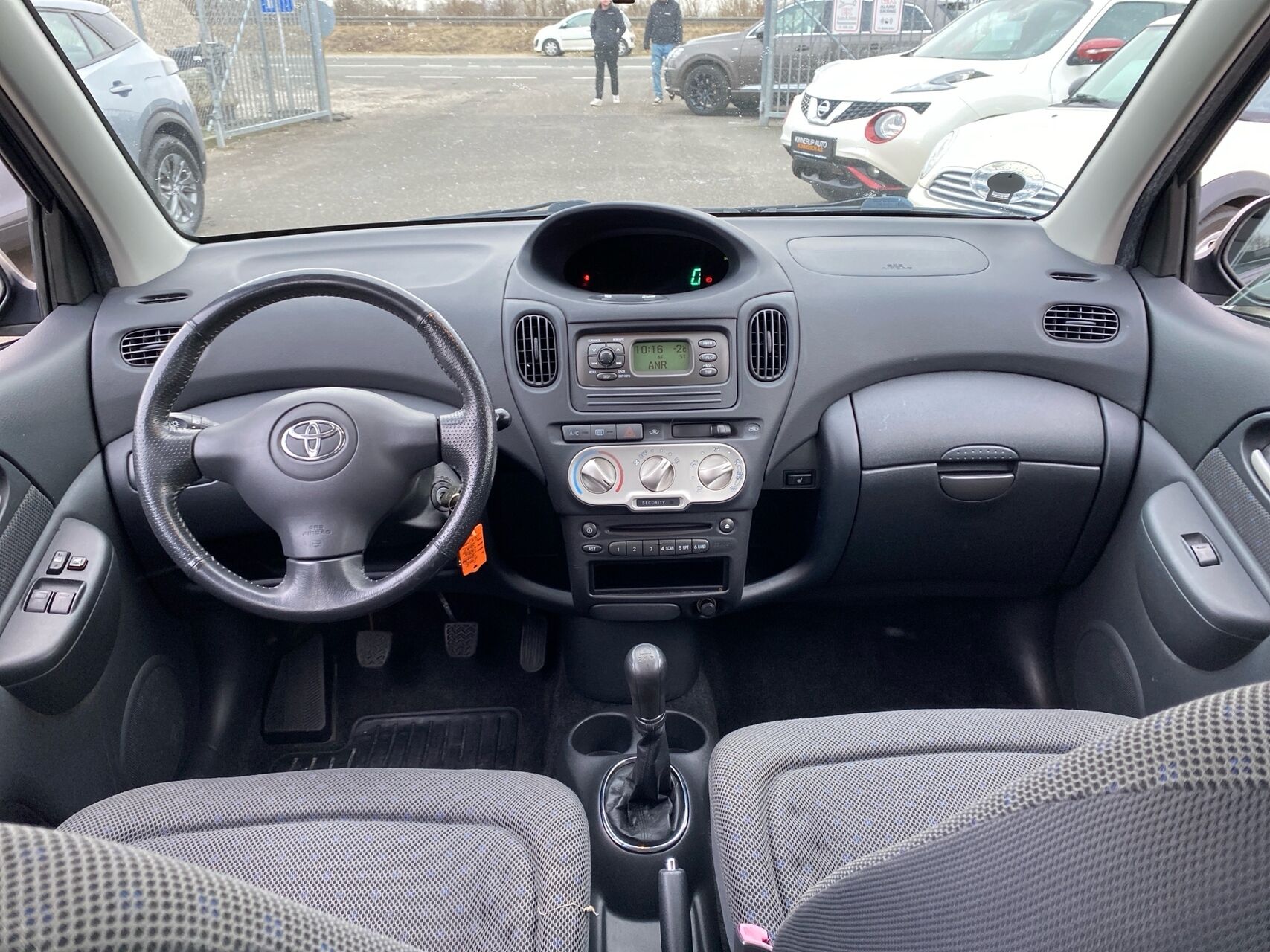 Billede af Toyota Yaris Verso 1,5 106HK