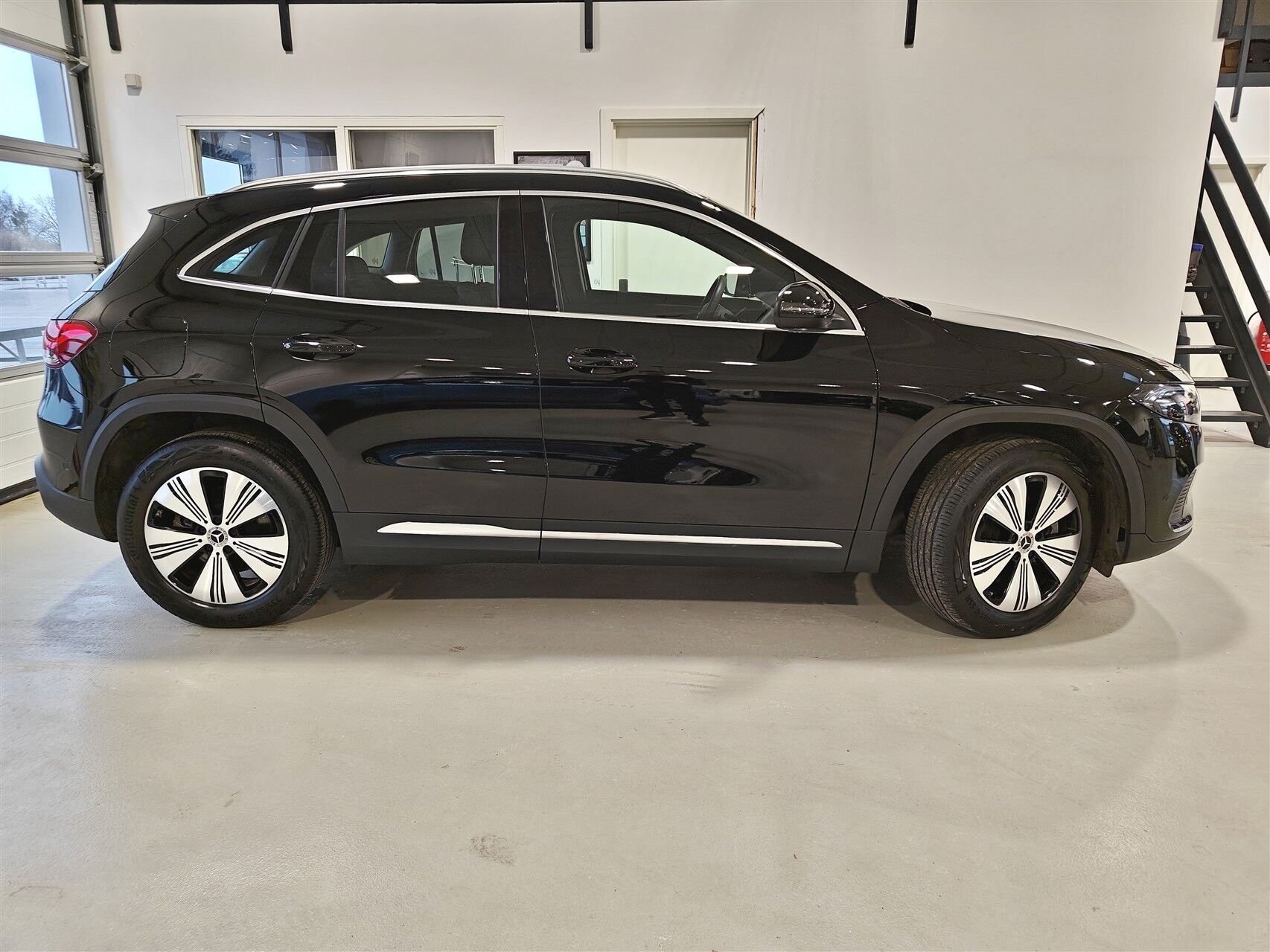 Billede af Mercedes-Benz EQA 250 EL 190HK 5d Aut.