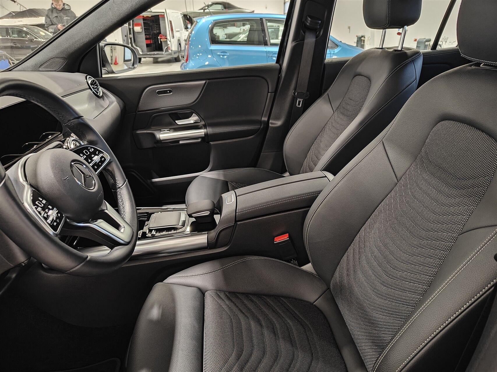 Billede af Mercedes-Benz EQA 250 EL 190HK 5d Aut.