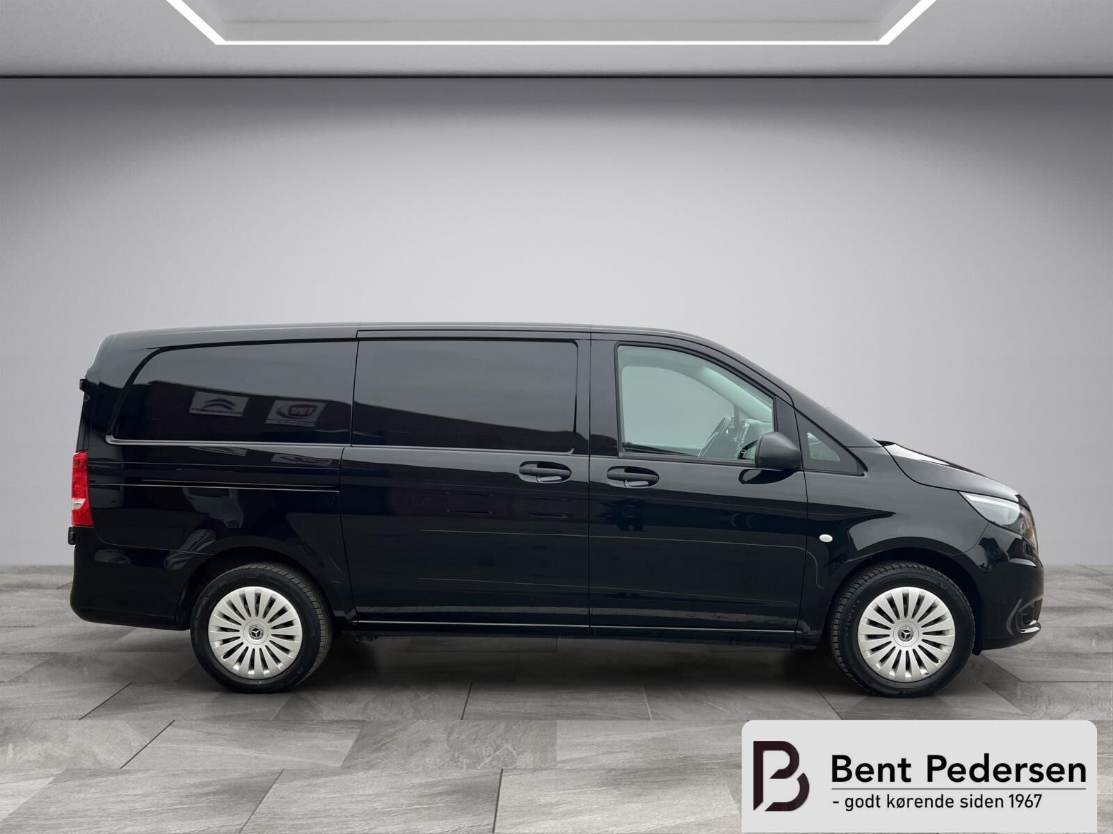 Billede af Mercedes-Benz Vito 114 A2 2,0 CDI RWD 9G-Tronic 136HK Van Aut.