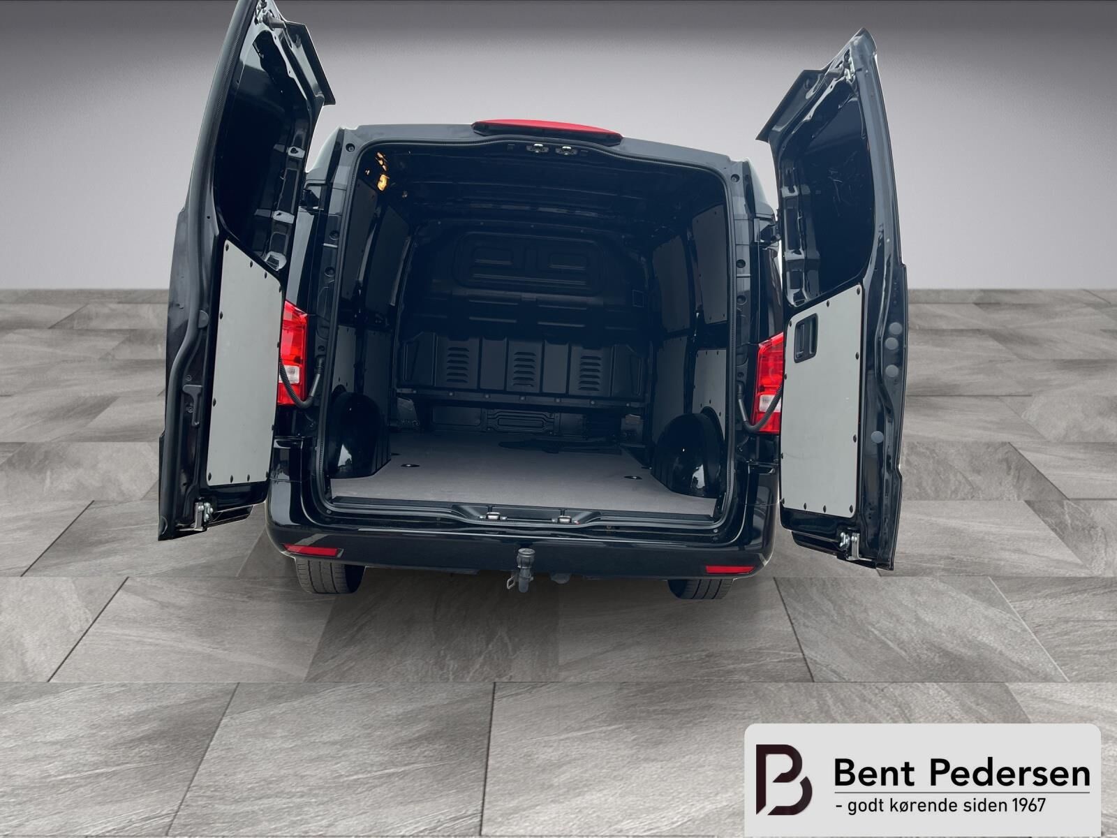 Billede af Mercedes-Benz Vito 114 A2 2,0 CDI RWD 9G-Tronic 136HK Van Aut.