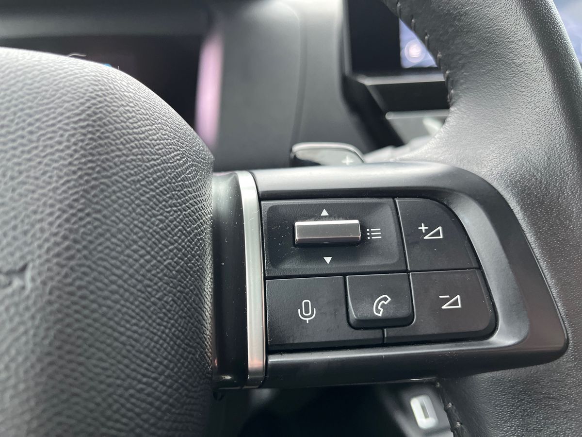 Billede af Citroën C4 1,2 PureTech VTR Sport EAT8 130HK 5d 8g Aut.