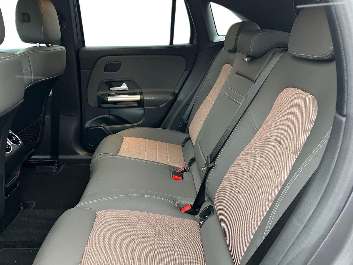 Billede af Mercedes-Benz EQA 350 EL 4Matic 292HK 5d Aut.