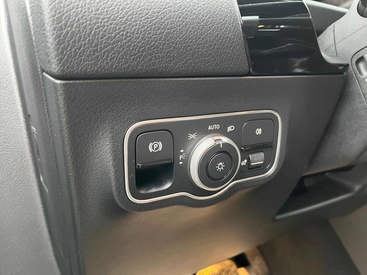 Billede af Mercedes-Benz EQA 350 EL 4Matic 292HK 5d Aut.