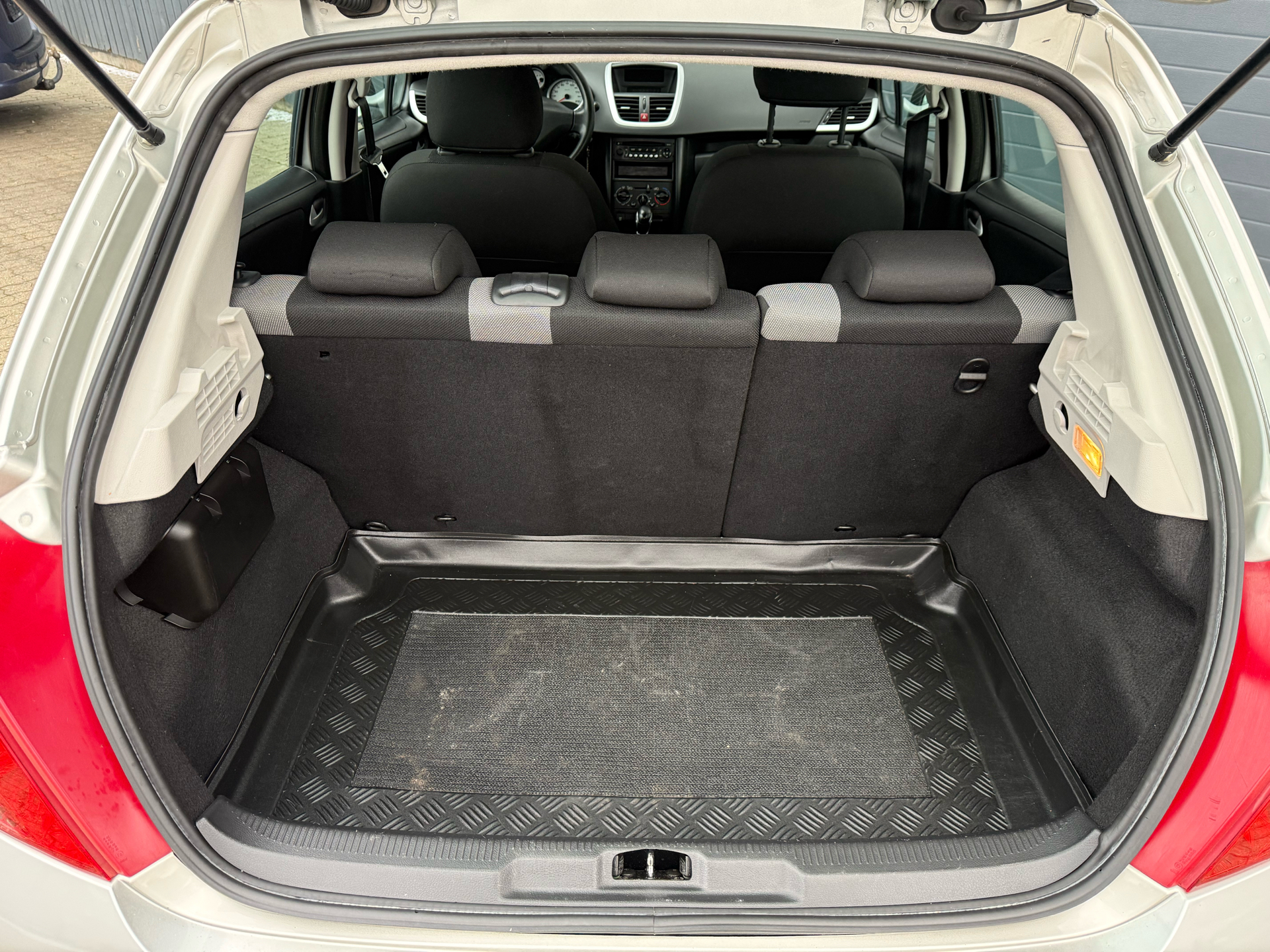 Billede af Peugeot 207 1,4 Comfort Plus 95HK 5d