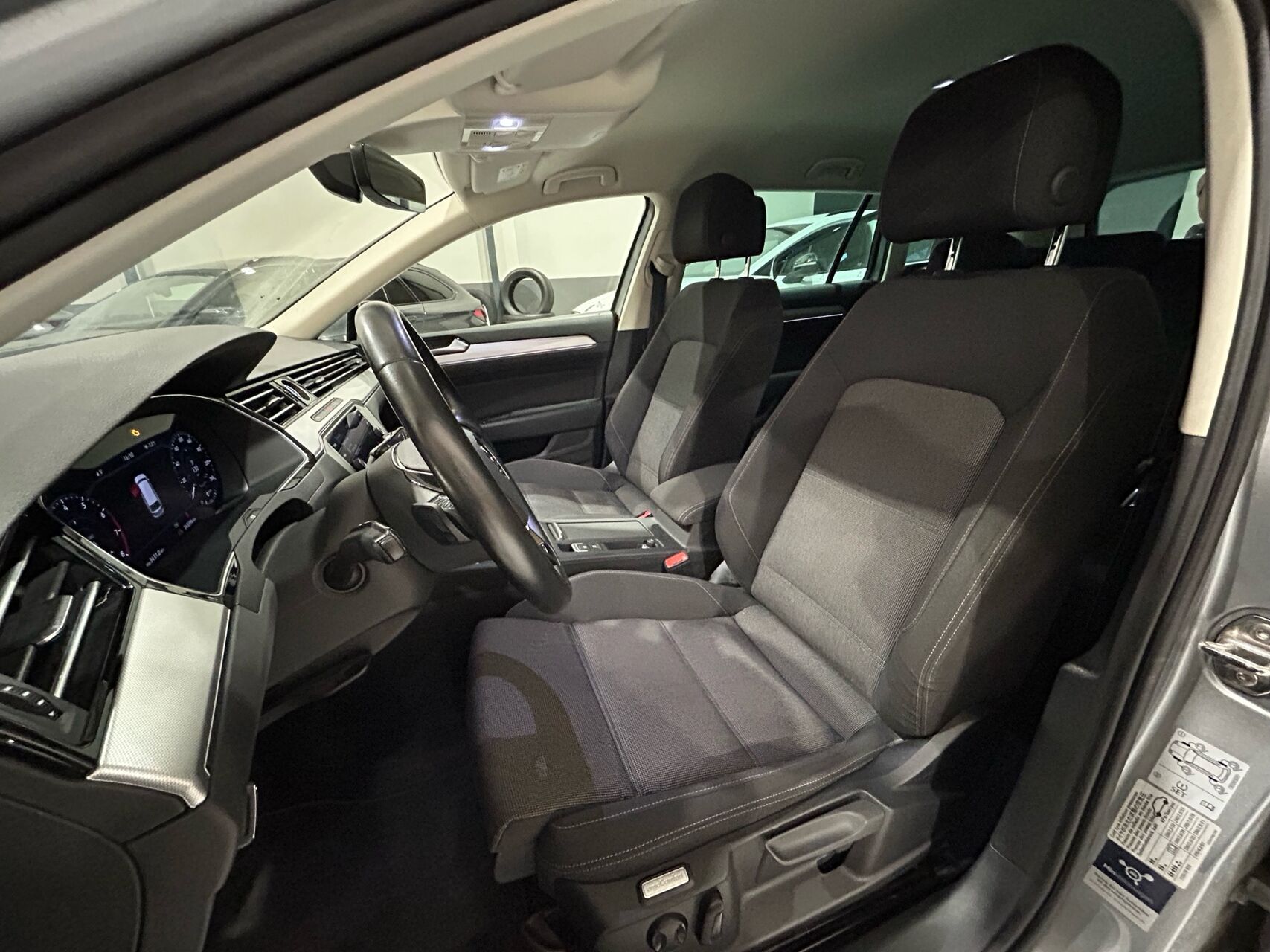 Billede af VW Passat Variant 1,4 TSI BMT ACT Comfortline Premium DSG 150HK Stc 7g Aut.