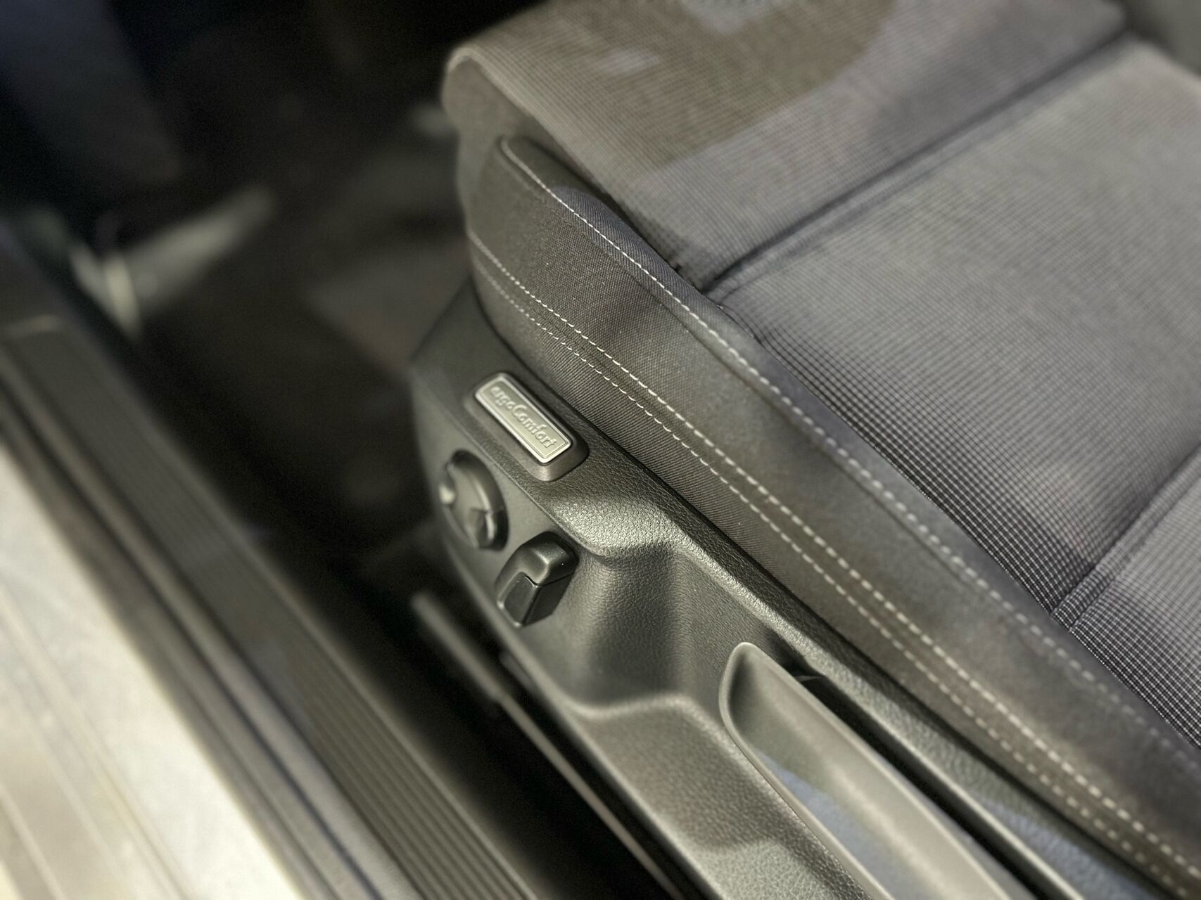 Billede af VW Passat Variant 1,4 TSI BMT ACT Comfortline Premium DSG 150HK Stc 7g Aut.