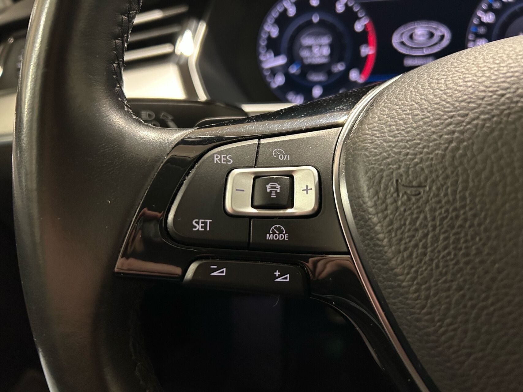 Billede af VW Passat Variant 1,4 TSI BMT ACT Comfortline Premium DSG 150HK Stc 7g Aut.