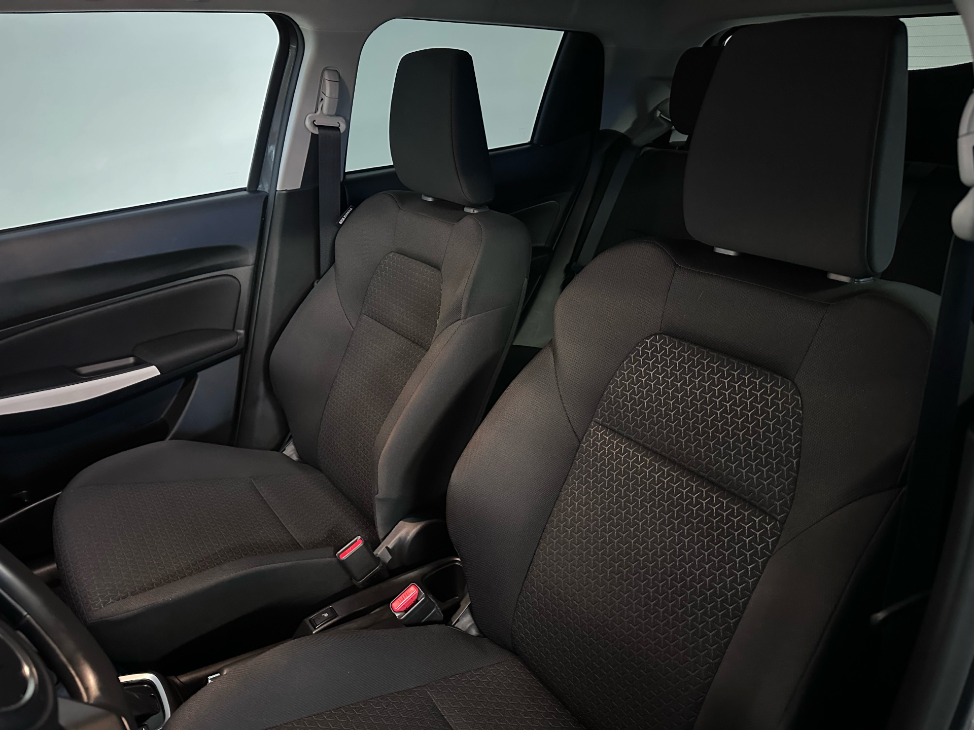 Billede af Suzuki Swift 1,2 Dualjet  Mild hybrid Action AEB CVT 83HK 5d Trinl. Gear