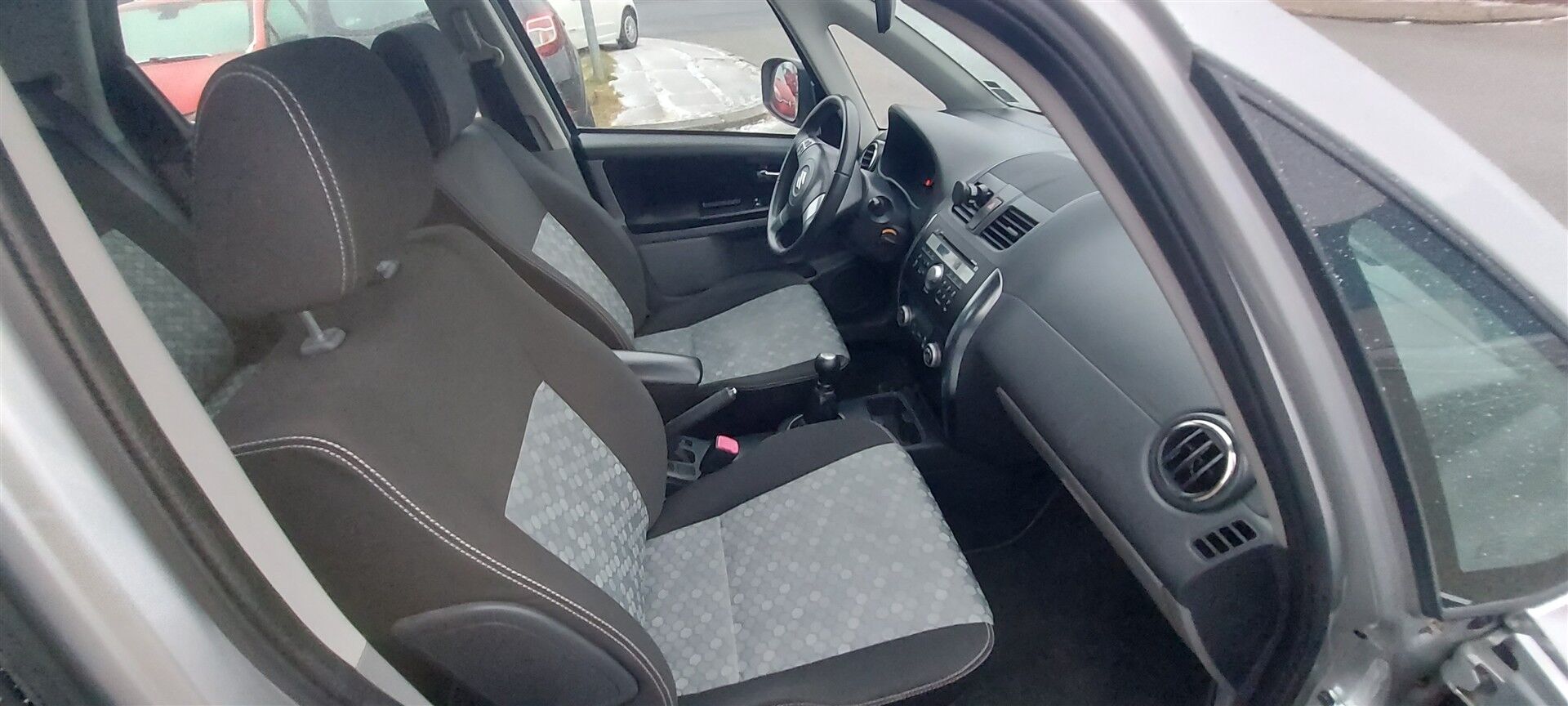 Billede af Suzuki SX4 1,6 16V Shine 120HK 5d