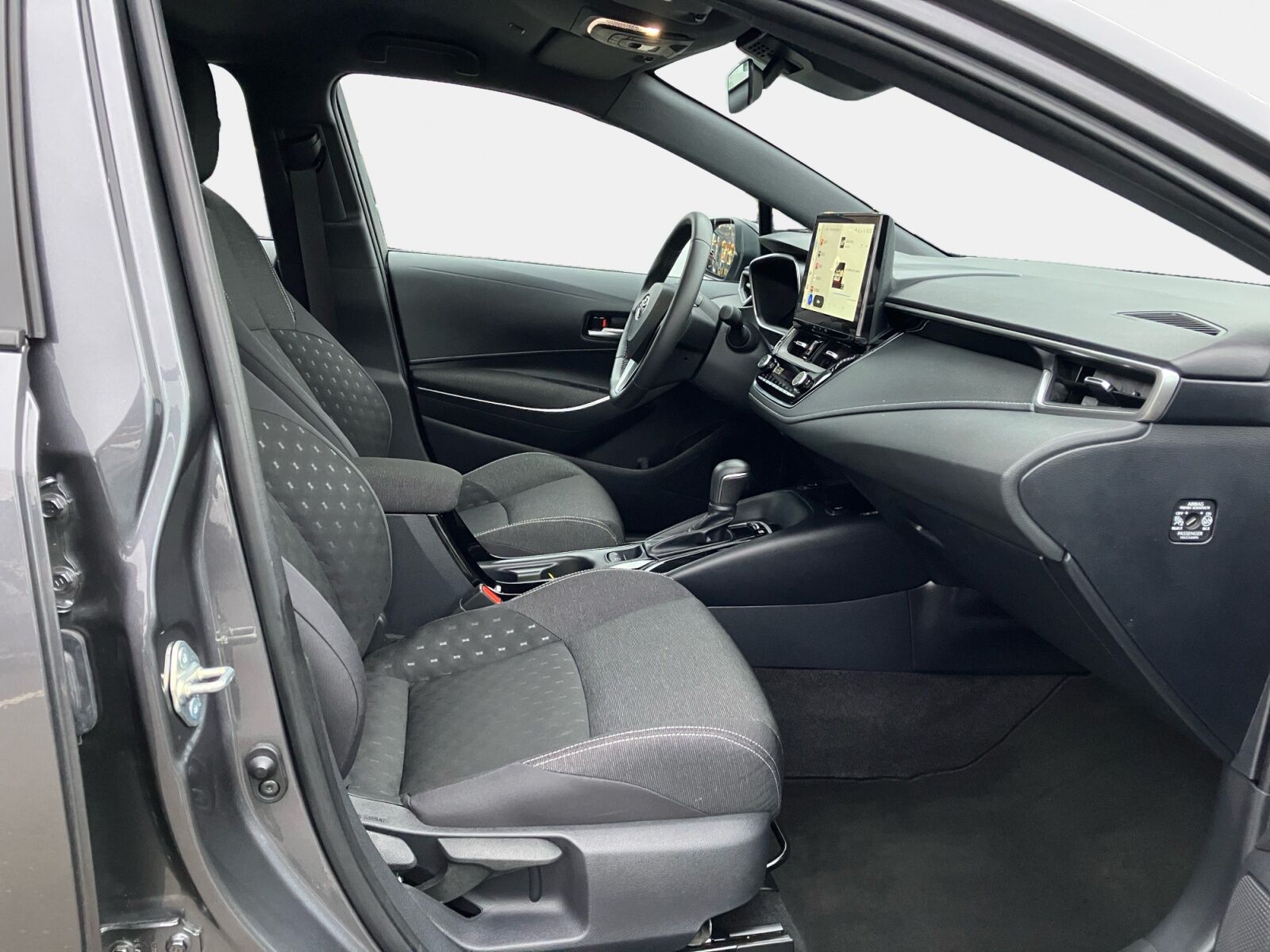 Billede af Toyota Corolla Touring Sports 1,8 Hybrid Active Comfort Plus E-CVT 140HK Stc Trinl. Gear