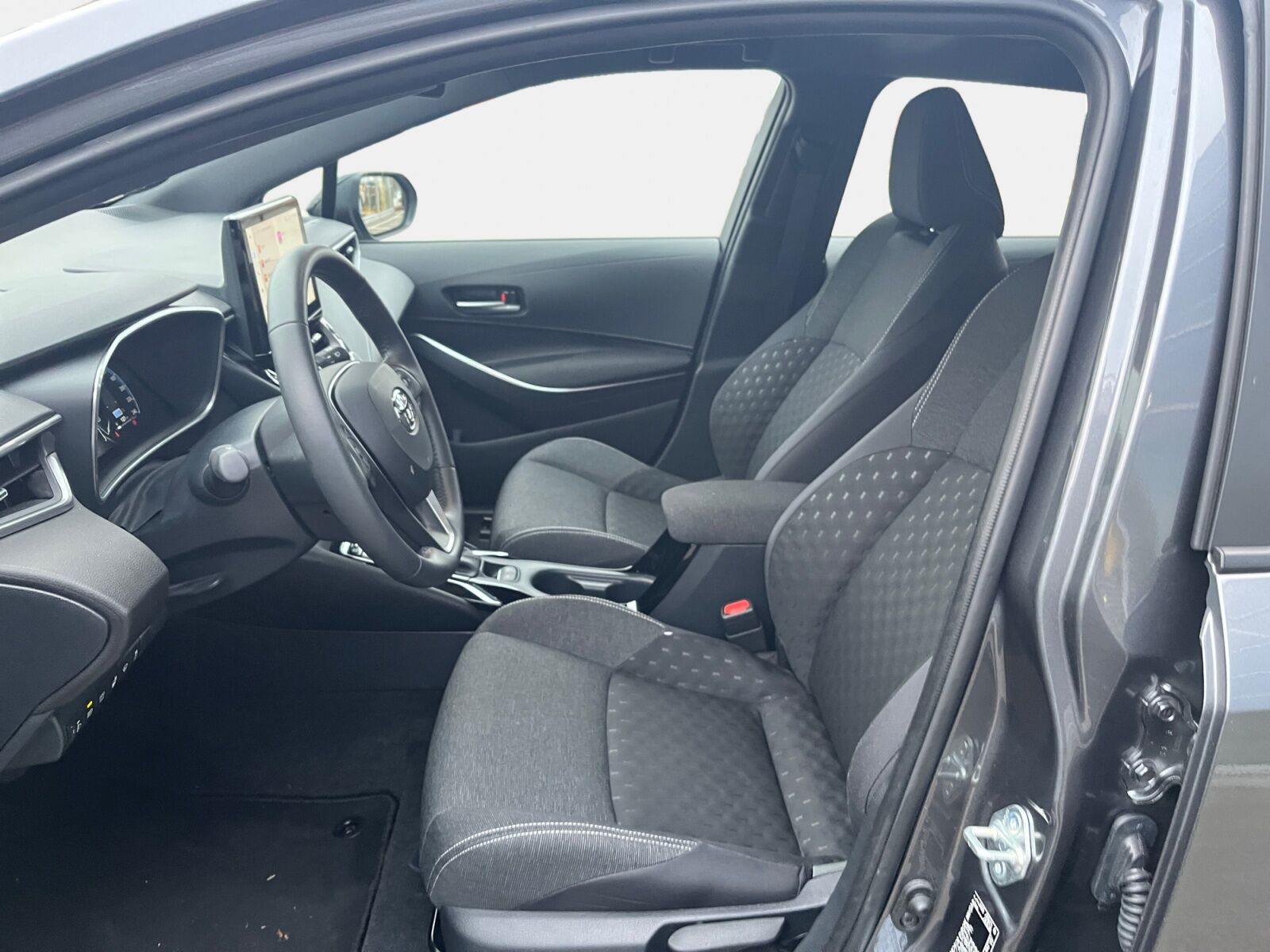 Billede af Toyota Corolla 1.8 hybrid (140 hk) Touring Sports aut. gear Active Comfort Plus