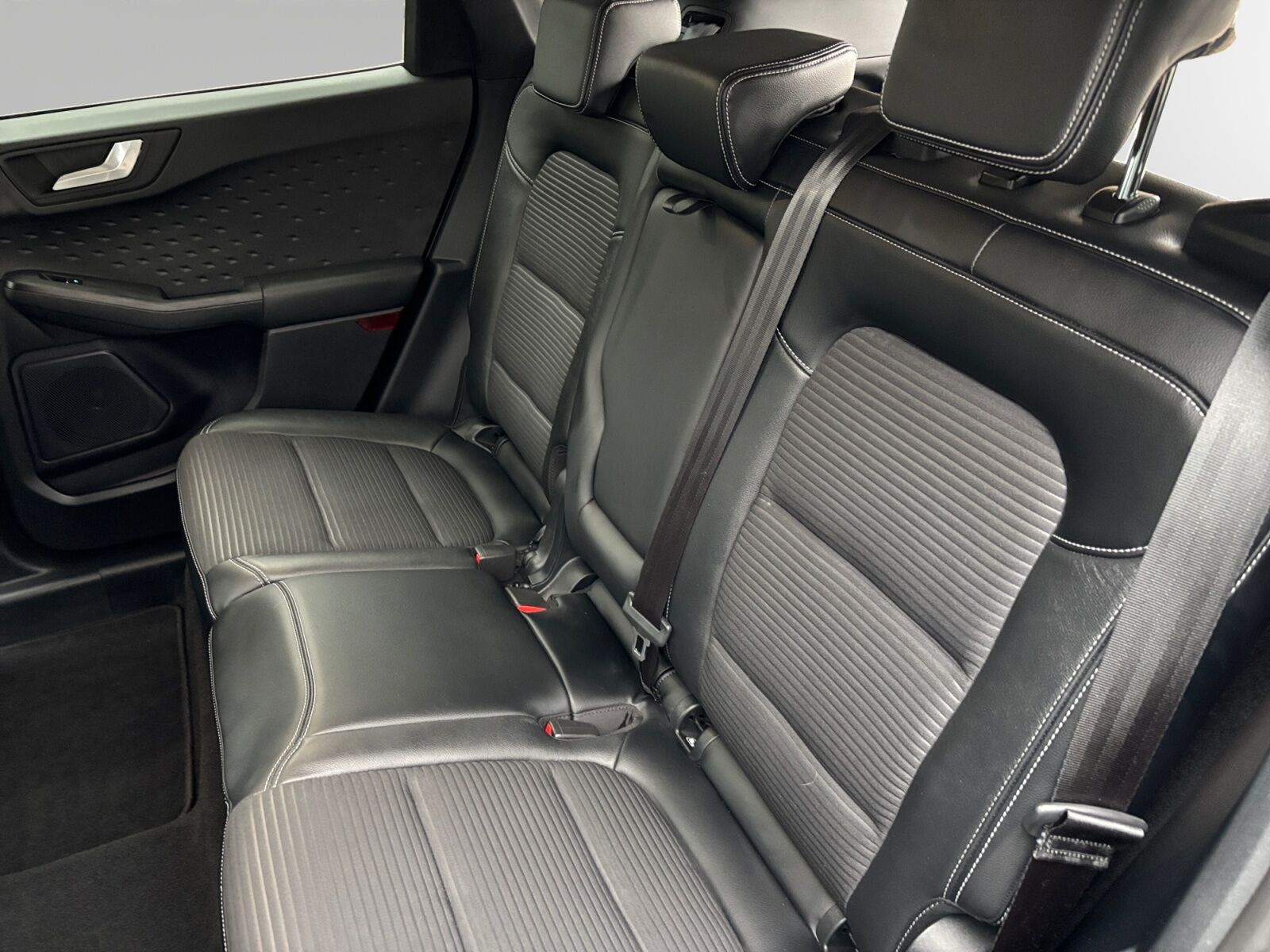 Billede af Ford Kuga 2,5 Plugin-hybrid Titanium X CVT 225HK 5d Trinl. Gear