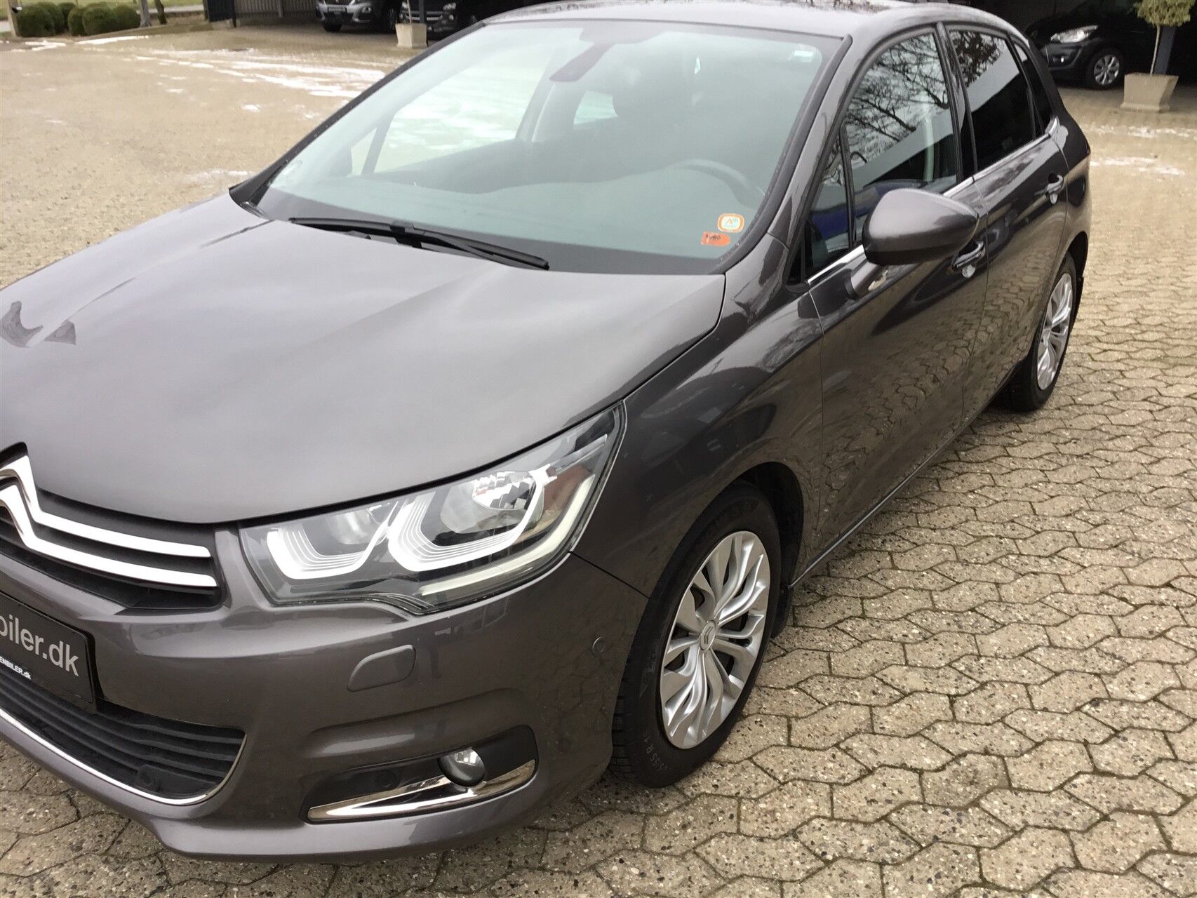 Billede af Citroën C4 1,6 Blue HDi Feel EAT6 start/stop 120HK 5d 6g Aut.