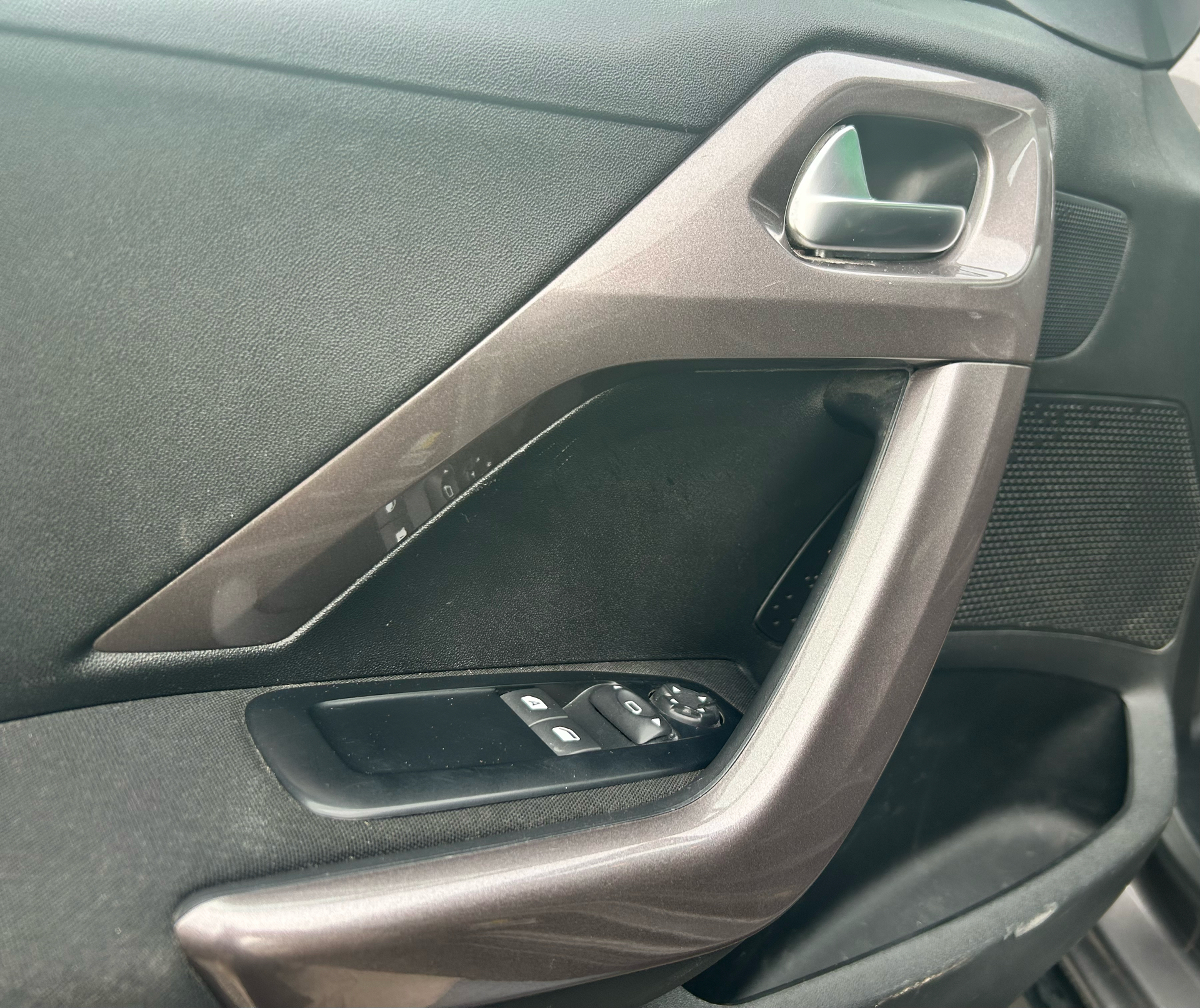 Billede af Peugeot 2008 1,2 VTi Active 82HK