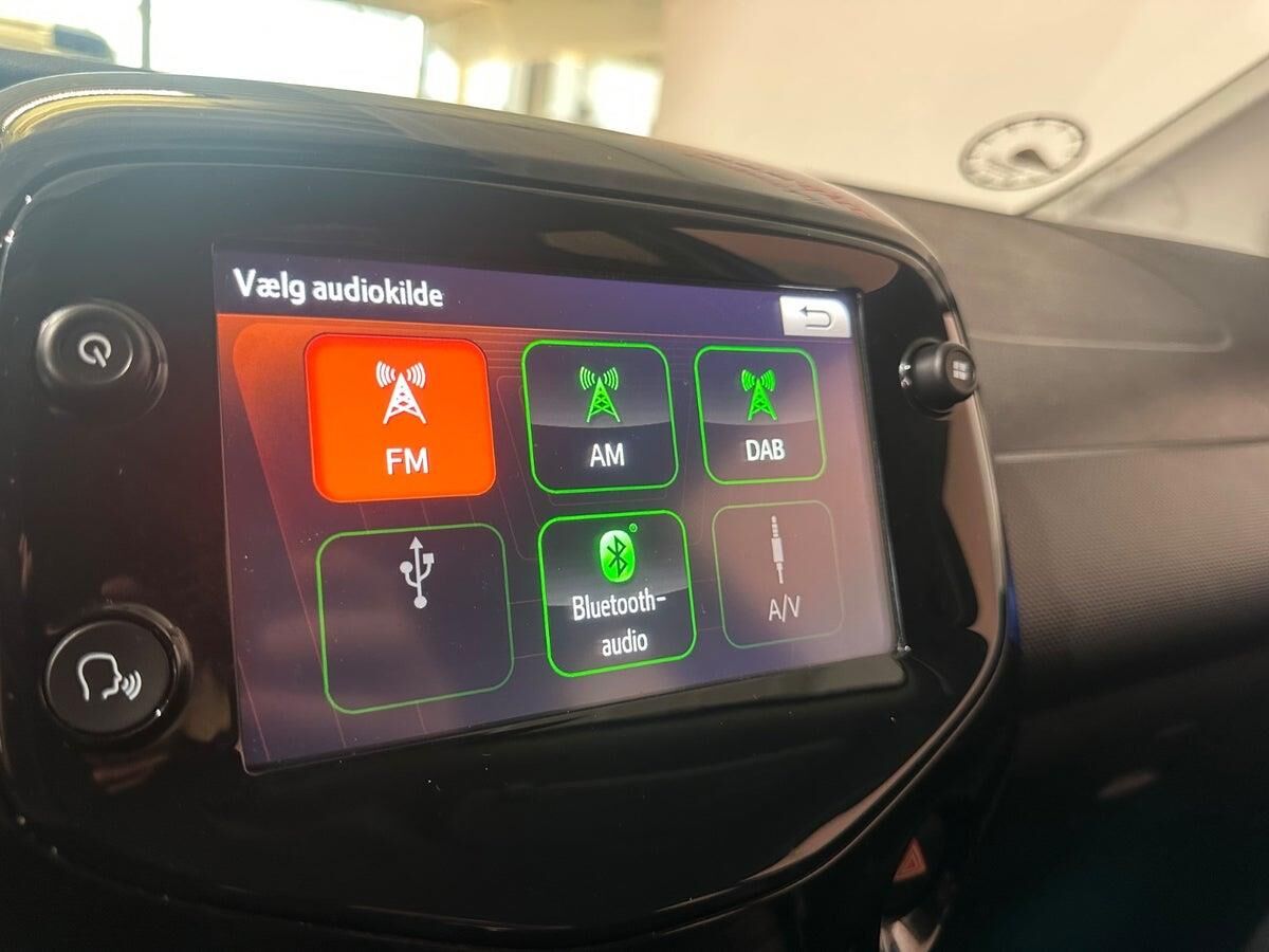 Billede af Citroën C1 1,0 VTi Shine 72HK 5d