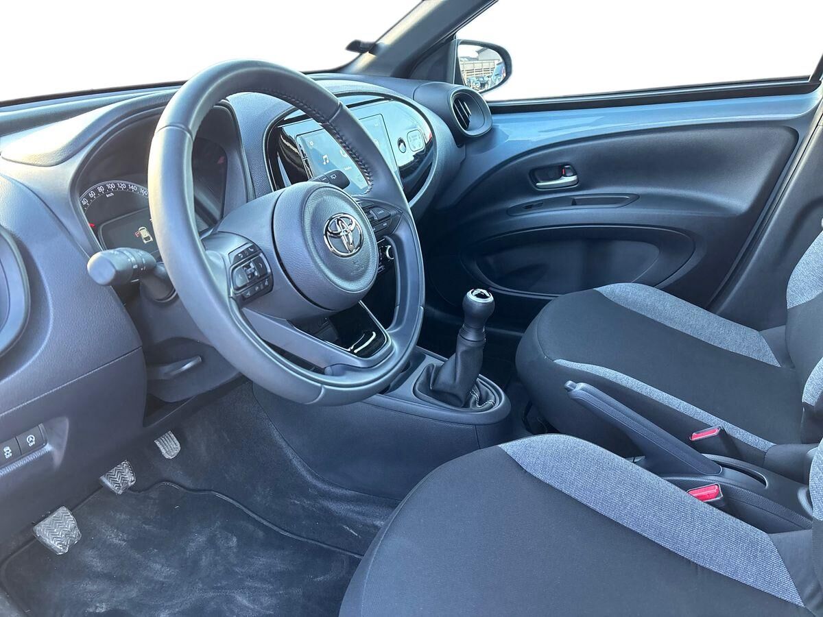 Billede af Toyota Aygo X 1,0 VVT-I Active 72HK 5d