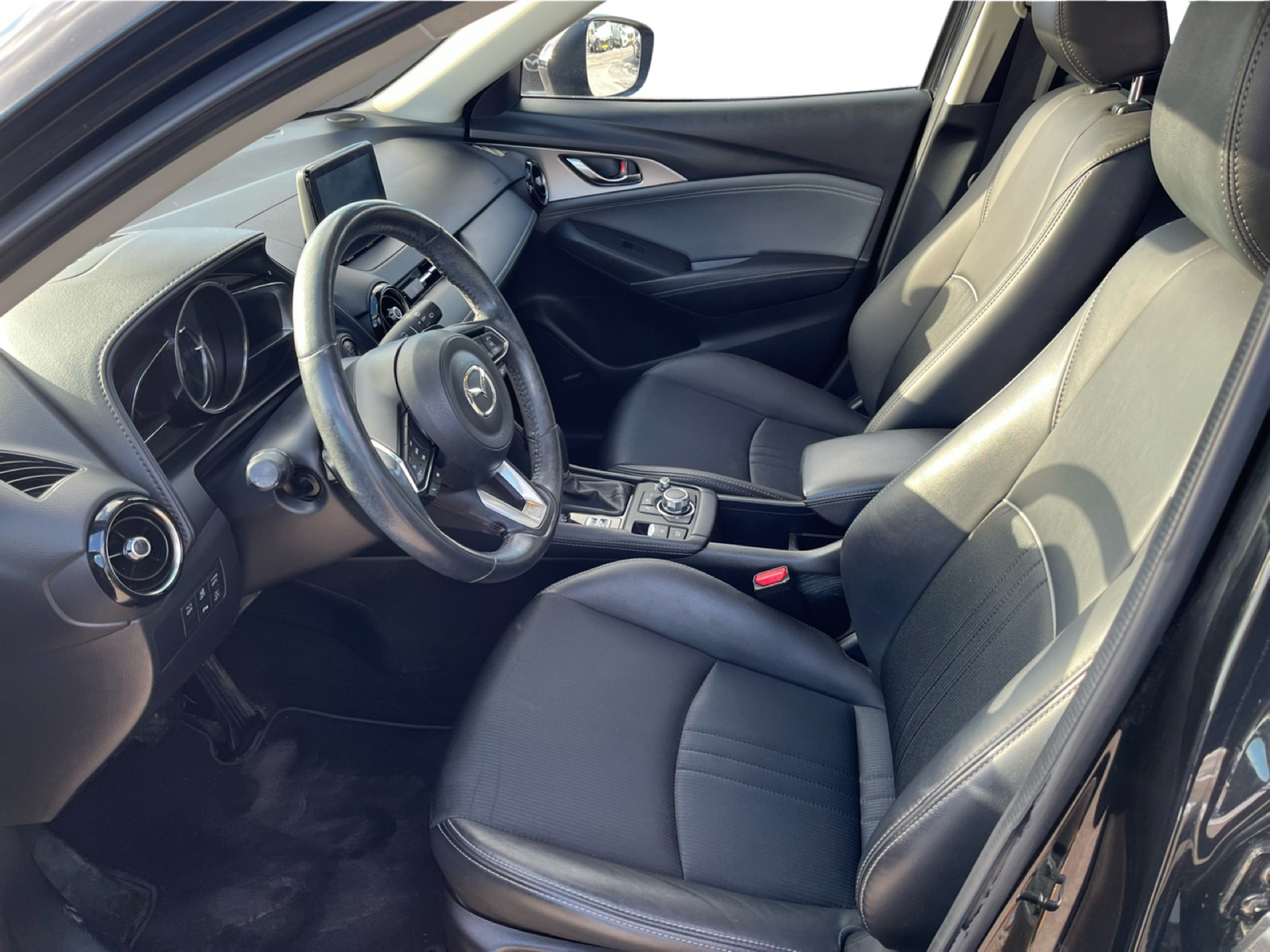 Billede af Mazda CX-3 2,0 Skyactiv-G Optimum 121HK 5d 6g Aut.