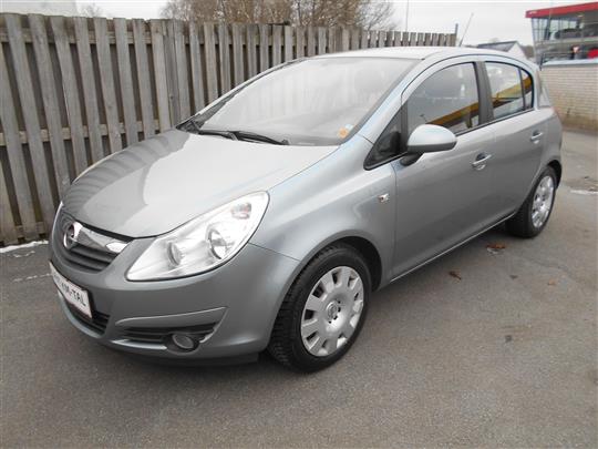 Opel Corsa 1,2 16V Cosmo 75HK 5d