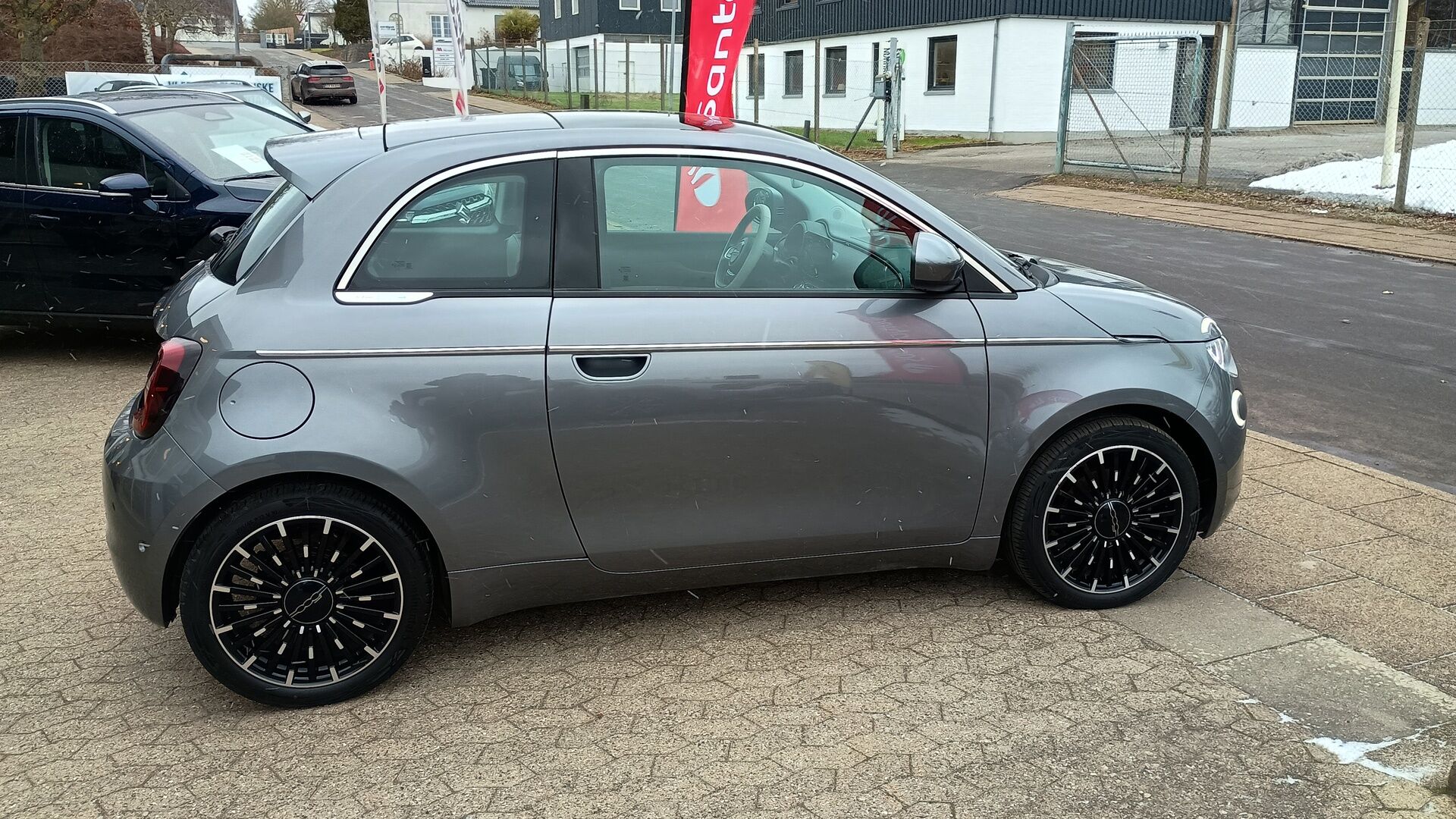 Billede af Fiat 500e EL La Prima 118HK 3d Aut.