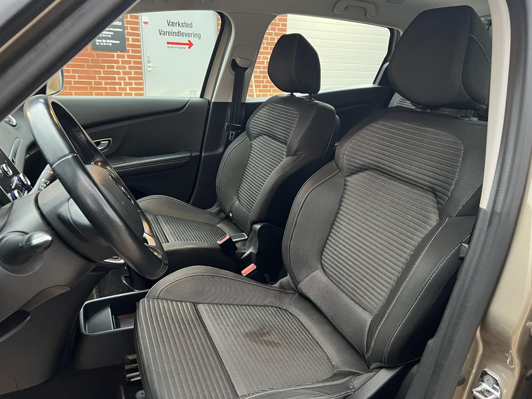 Billede af Renault Grand Scénic 1,5 Energy DCI Zen EDC 110HK 7g Aut.