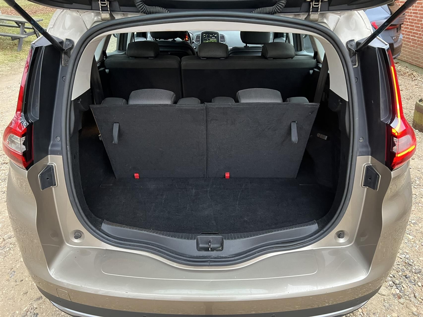 Billede af Renault Grand Scénic 1,5 Energy DCI Zen EDC 110HK 7g Aut.