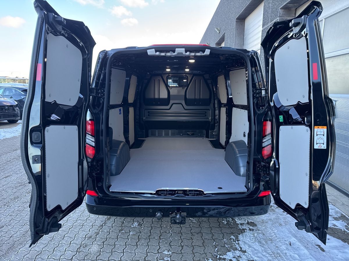 Billede af Ford Transit Custom 320 L2H1 2,0 EcoBlue Limited 170HK Van 8g Aut.