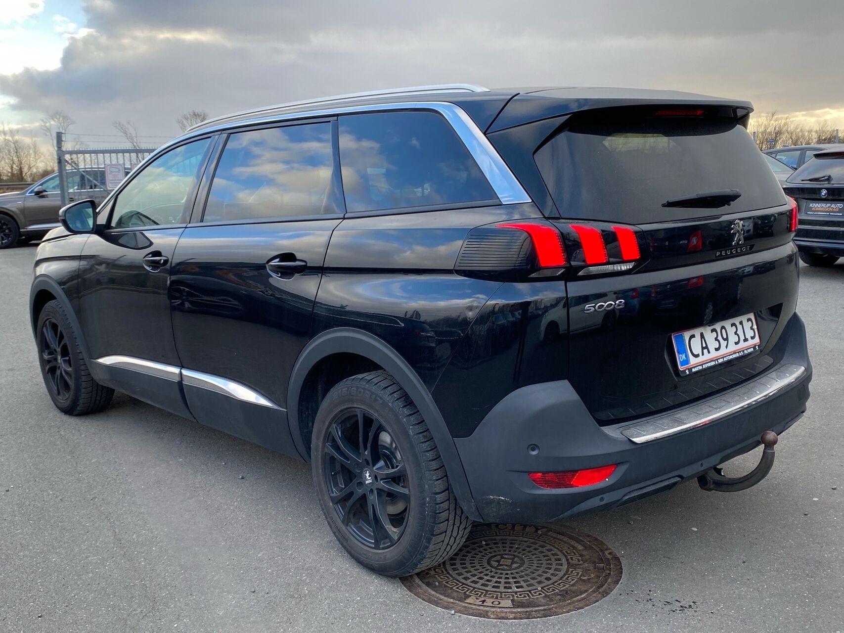 Billede af Peugeot 5008 1,2 e-THP Allure 130HK 5d