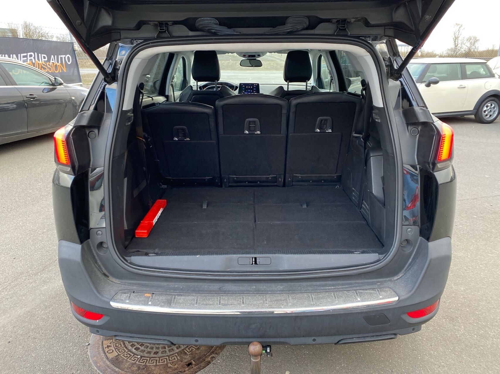 Billede af Peugeot 5008 1,2 e-THP Allure 130HK 5d