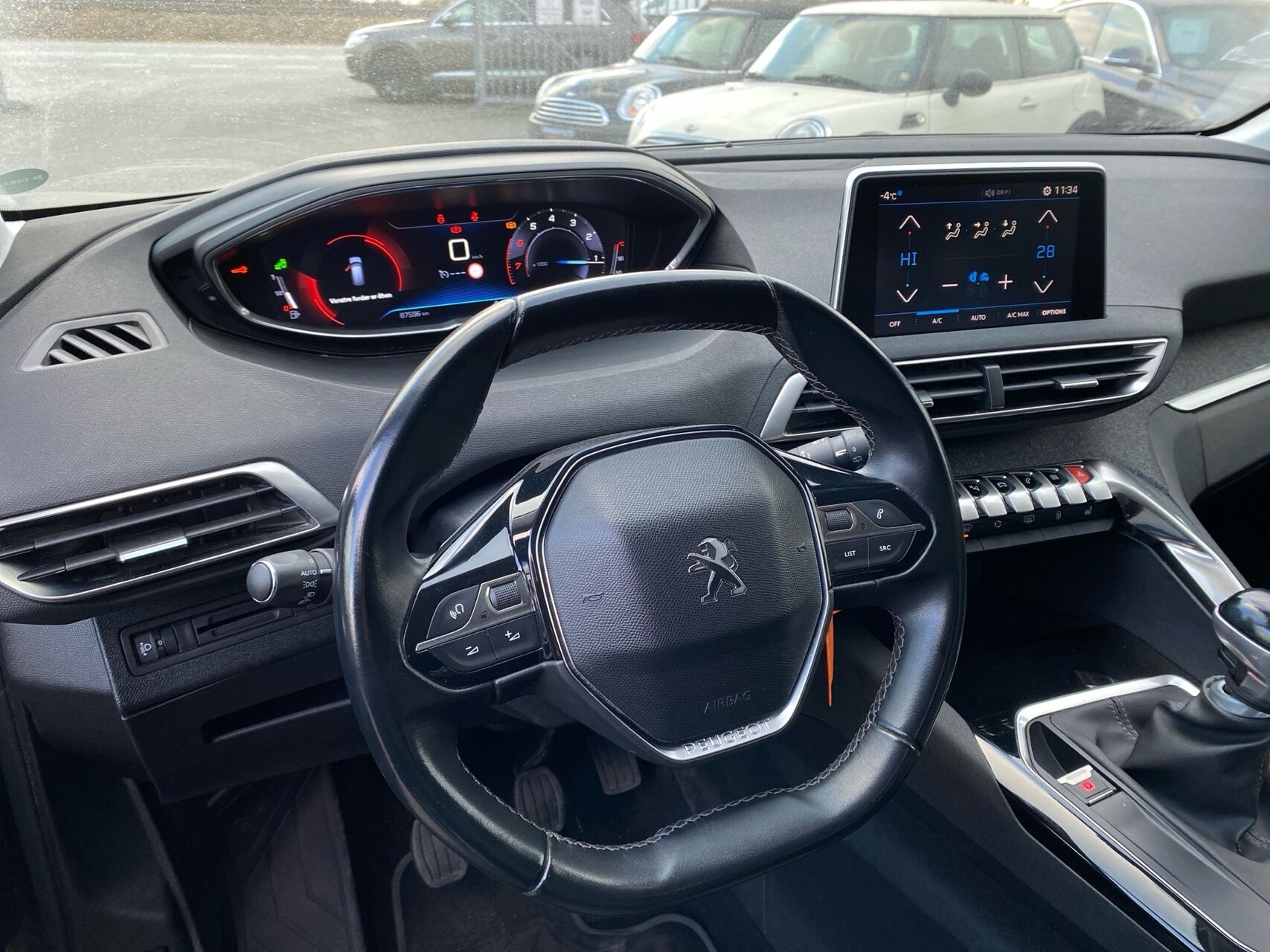 Billede af Peugeot 5008 1,2 e-THP Allure 130HK 5d