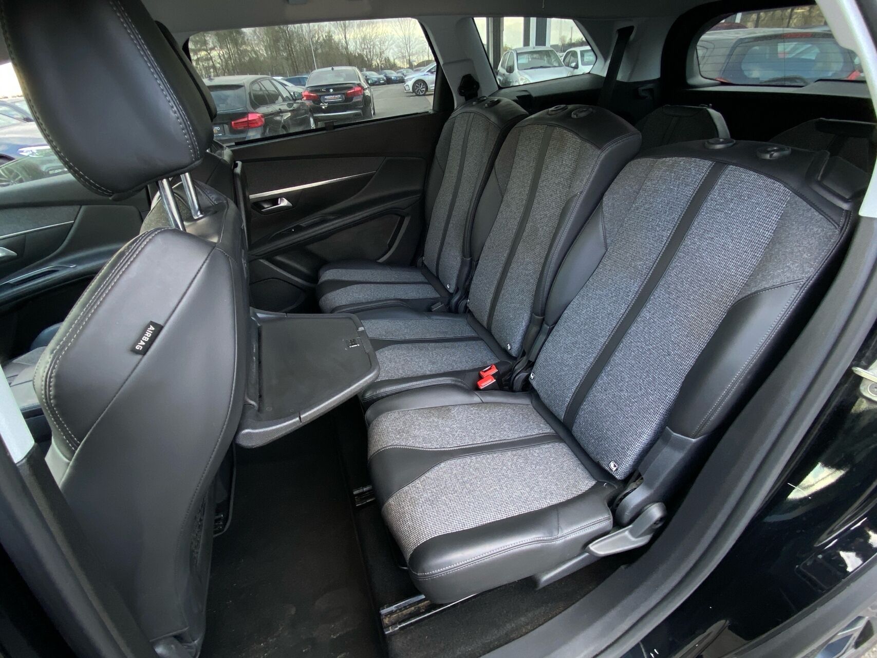 Billede af Peugeot 5008 1,2 e-THP Allure 130HK 5d