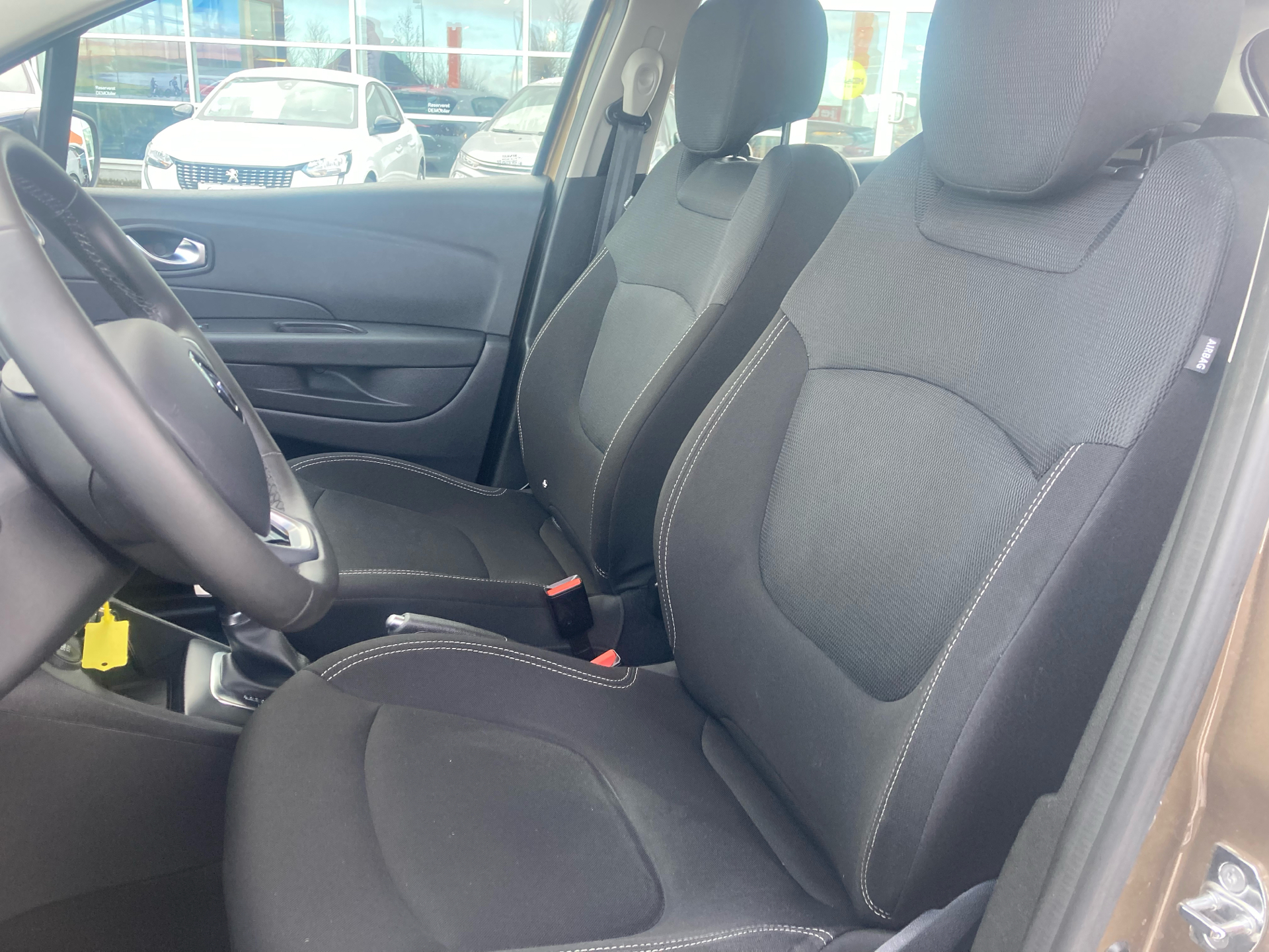 Billede af Renault Captur 1,2 TCE Zen EDC 120HK 5d 6g Aut.