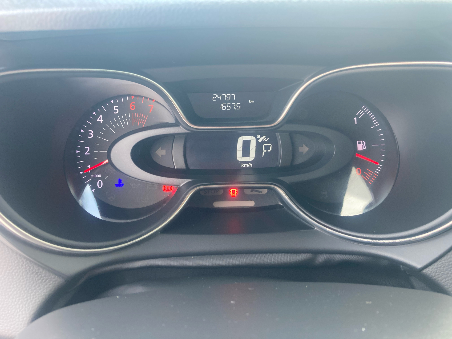 Billede af Renault Captur 1,2 TCE Zen EDC 120HK 5d 6g Aut.