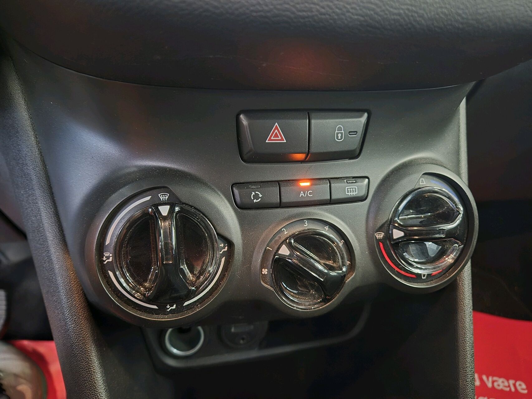 Billede af Peugeot 208 1,6 e-HDi Active 92HK 5d