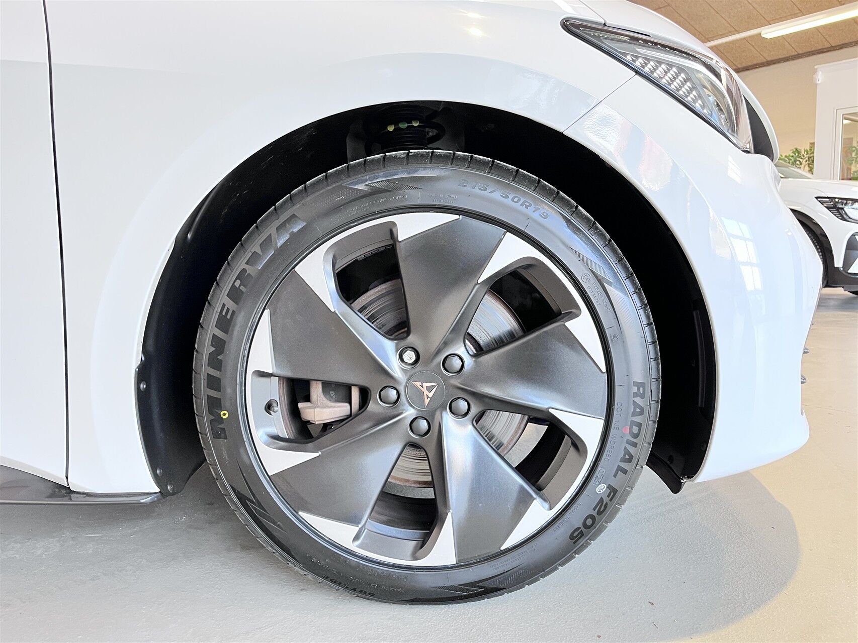 Billede af Cupra Born EL e-Boost 77 kWh 231HK 5d Aut. 