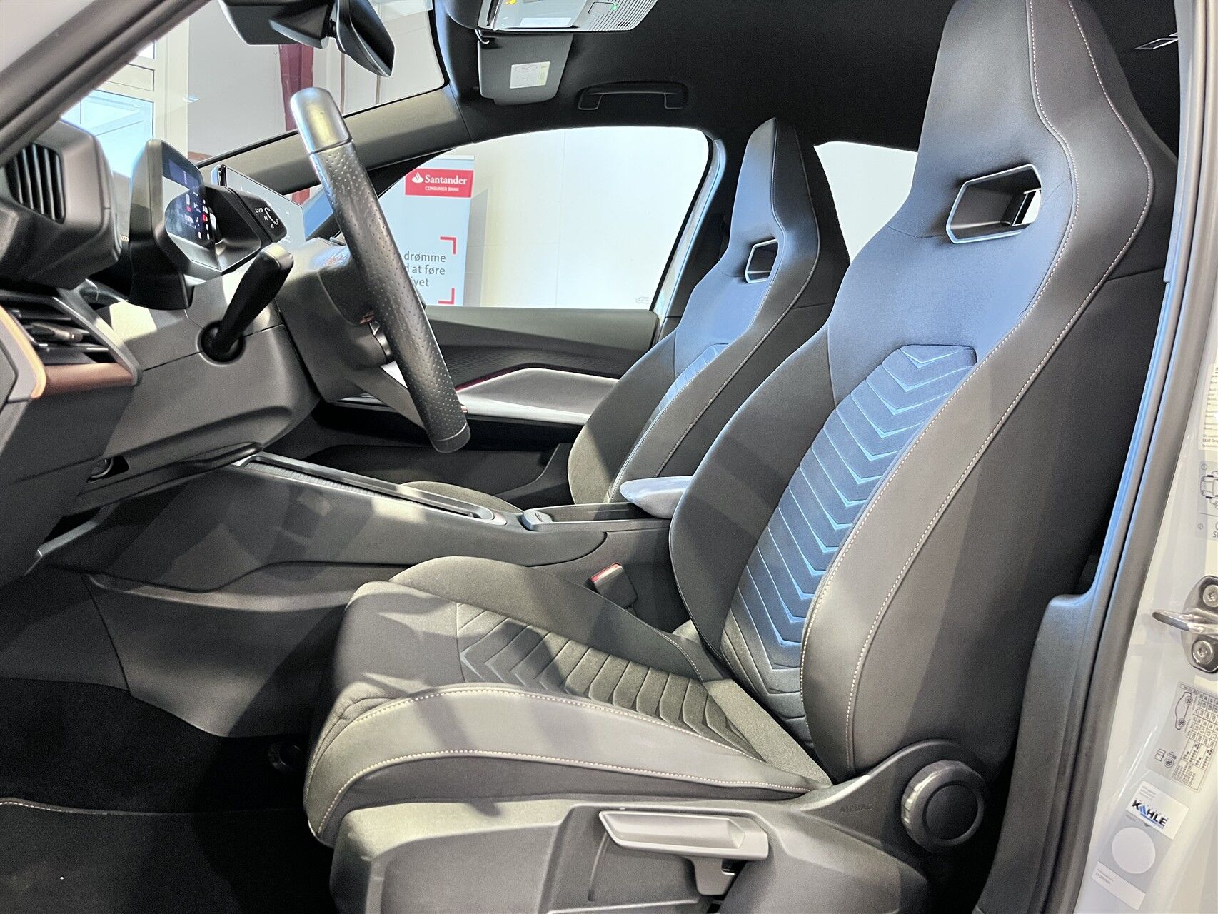 Billede af Cupra Born EL e-Boost 77 kWh 231HK 5d Aut. 