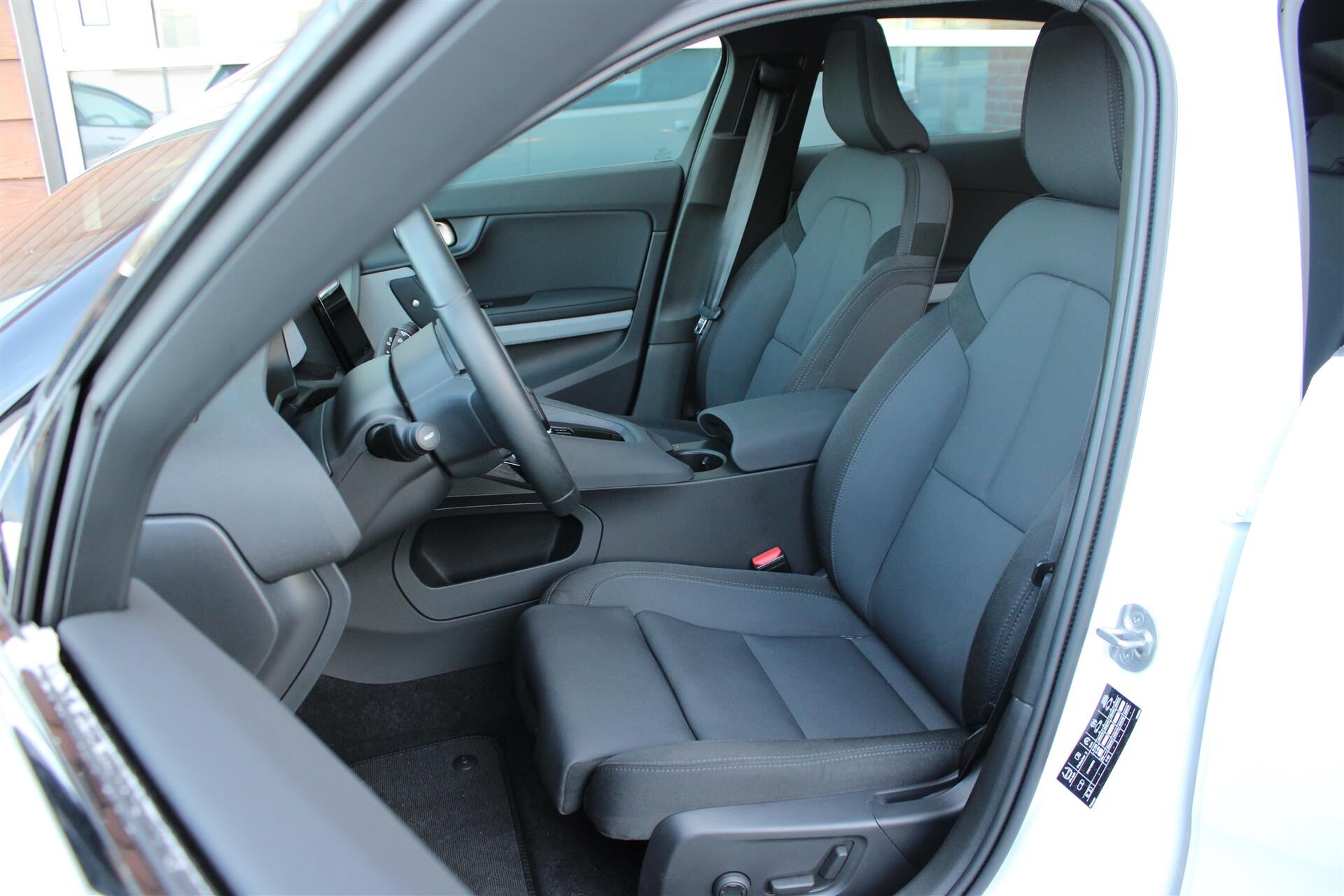 Billede af Polestar 2 EL Long Range Dual motor AWD 421HK 5d Aut.