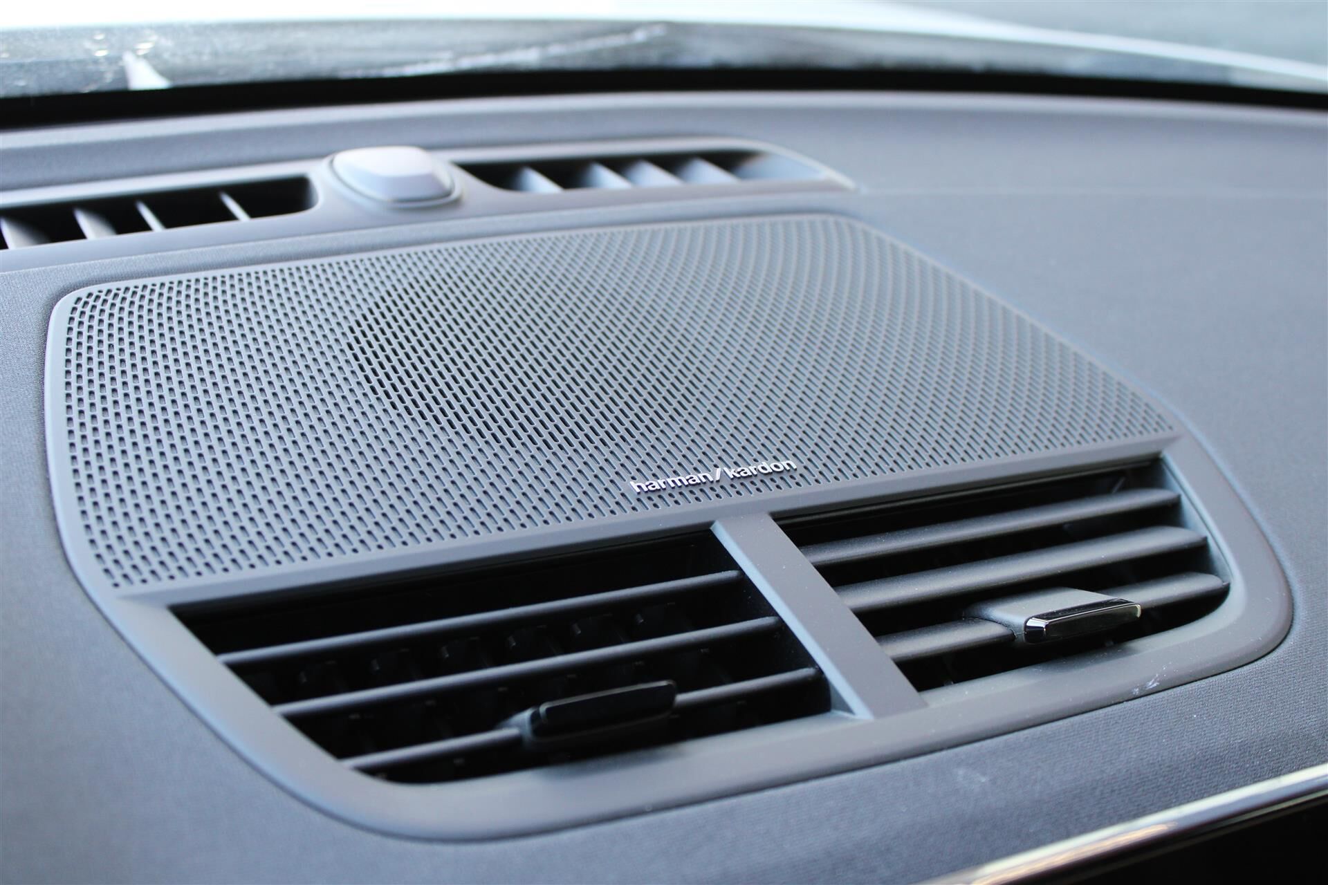 Billede af Polestar 2 EL Long Range Dual motor AWD 421HK 5d Aut.