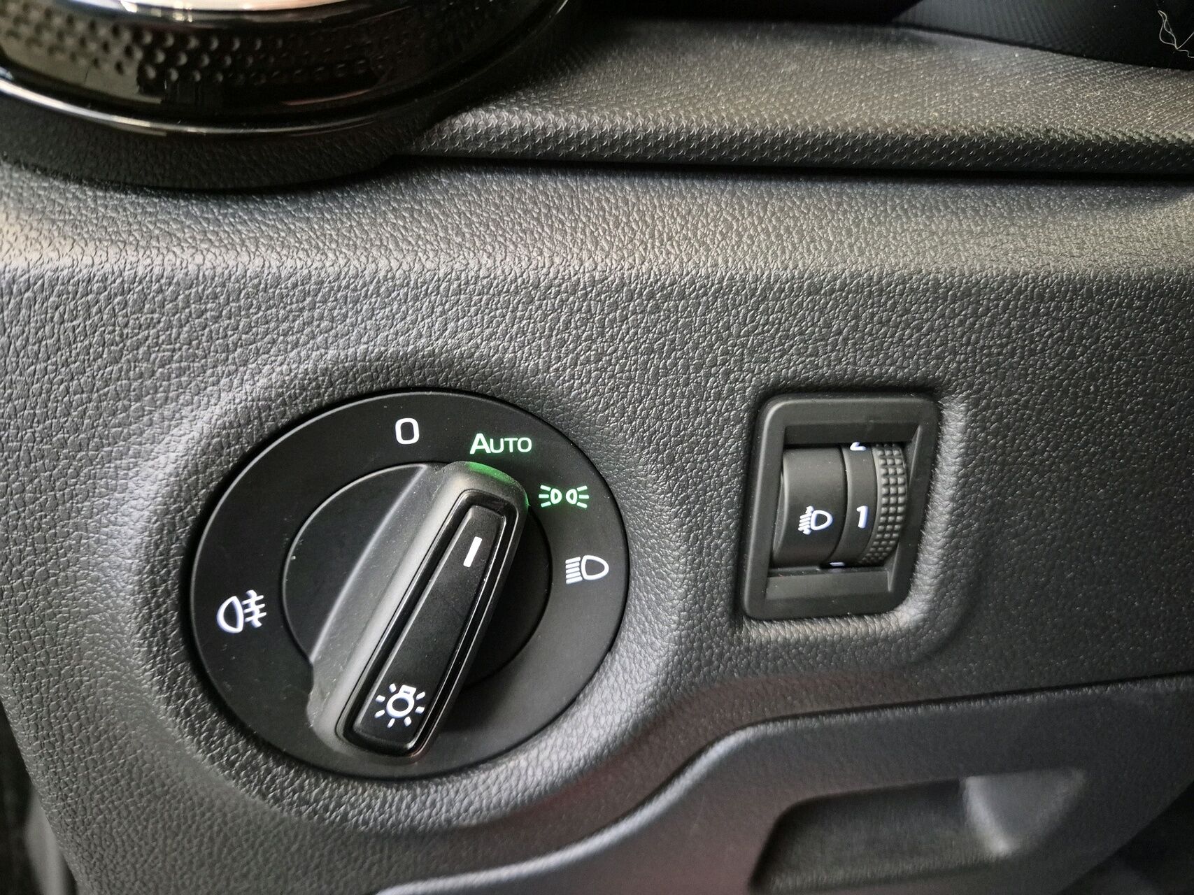 Billede af Skoda Fabia 1,0 TSI Ambition DSG 110HK 5d 7g Aut.