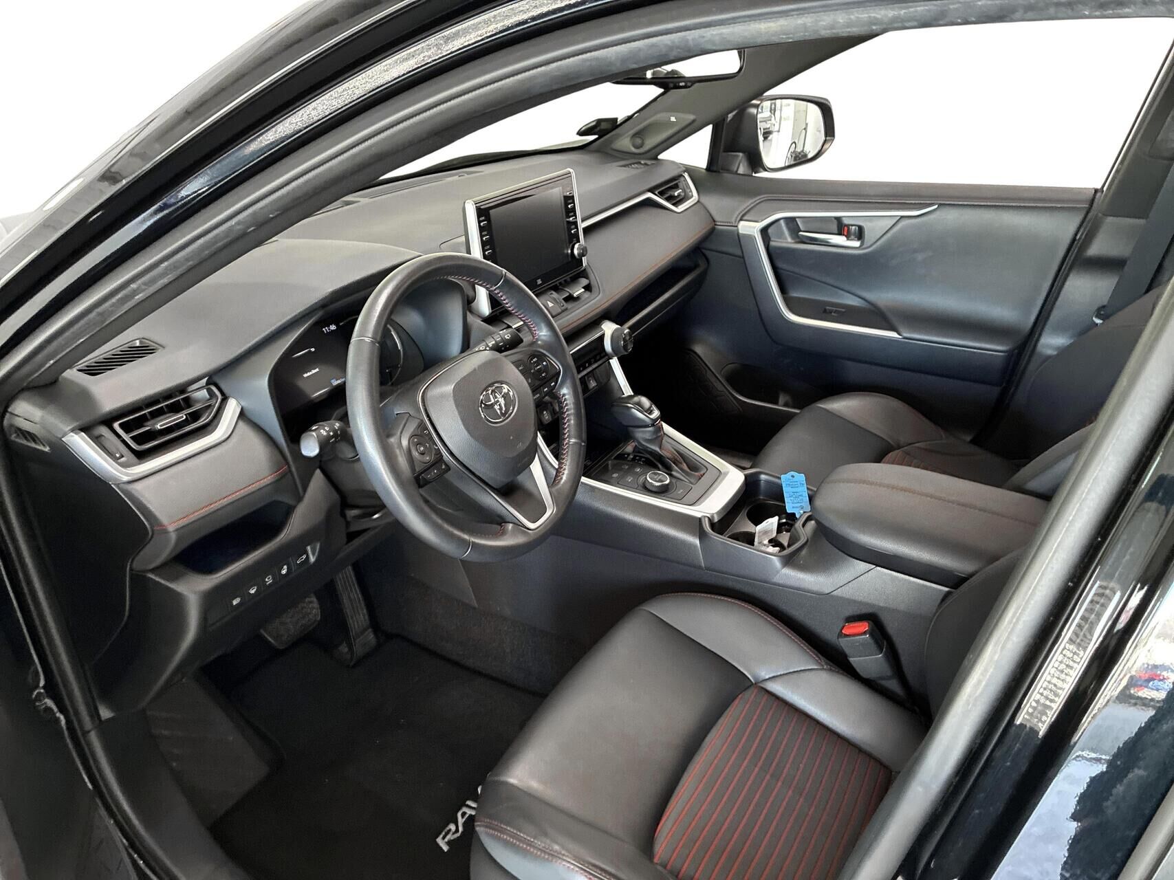 Billede af Toyota RAV4 Plug-in 2,5 Plugin-hybrid H3 Premium AWD 306HK 5d 6g Aut.