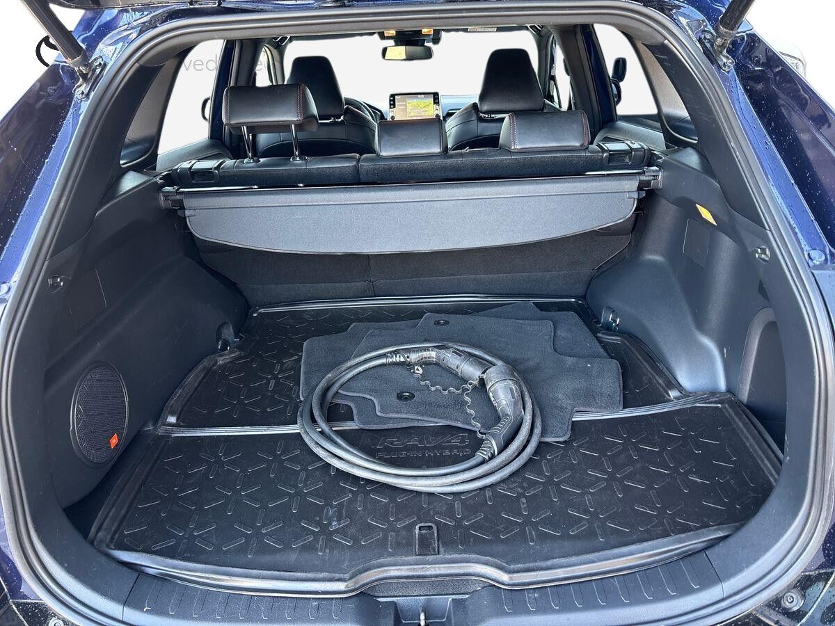 Billede af Toyota RAV4 Plug-in 2,5 Plugin-hybrid H3 Premium AWD 306HK 5d 6g Aut.