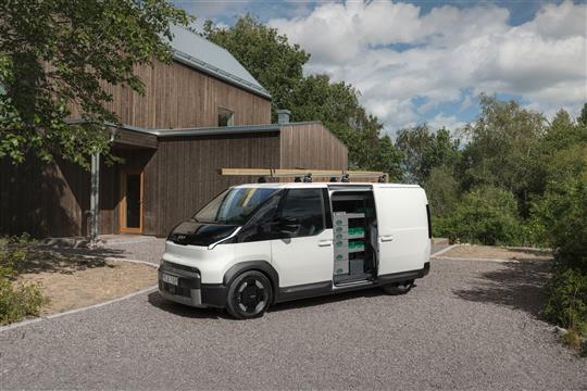 Kia PV5 Cargo L2H1 EL Long Range Work 163HK Van Aut.