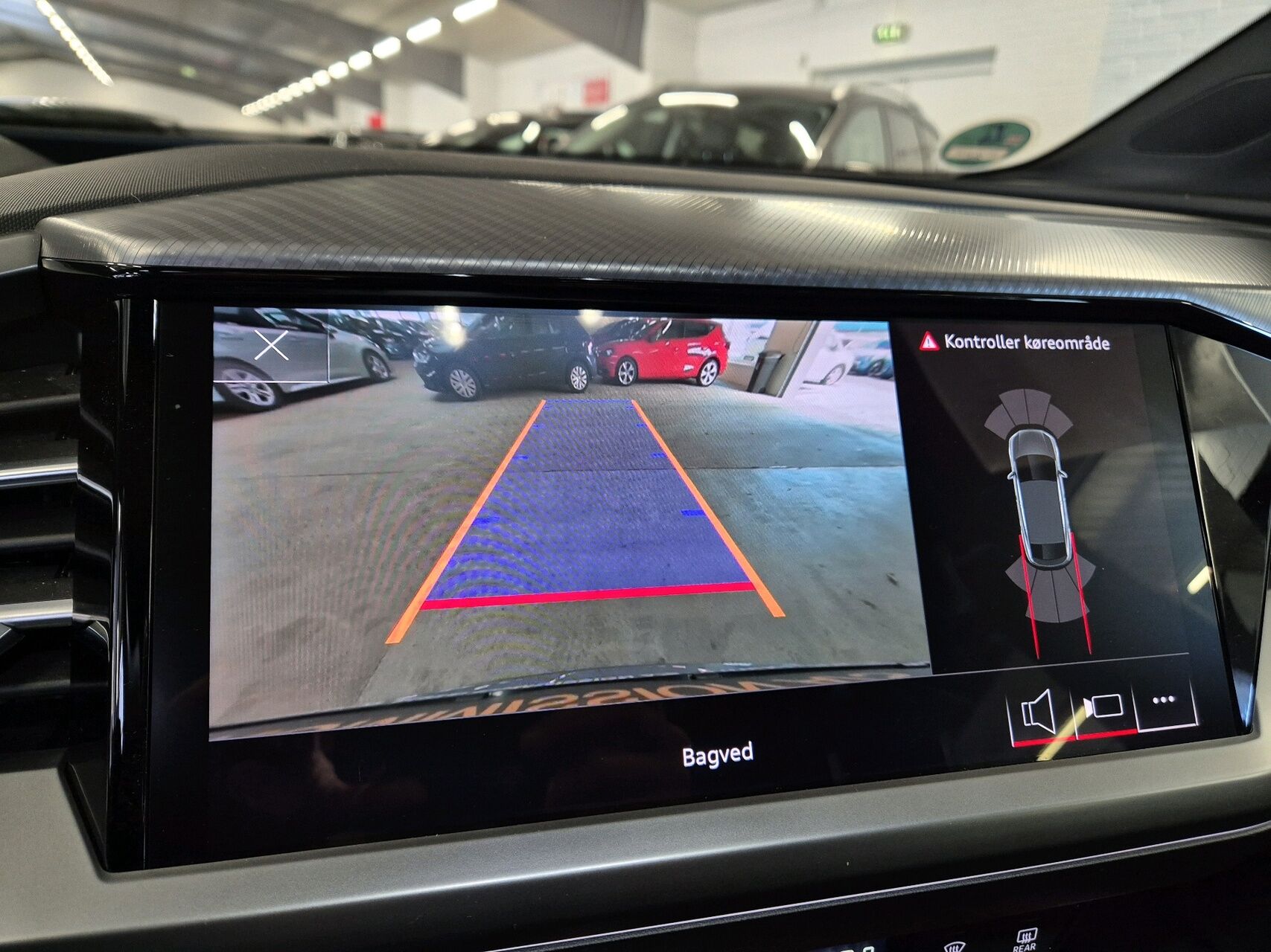 Billede af Audi Q4 Sportback 40 E-tron 204HK 5d Aut.