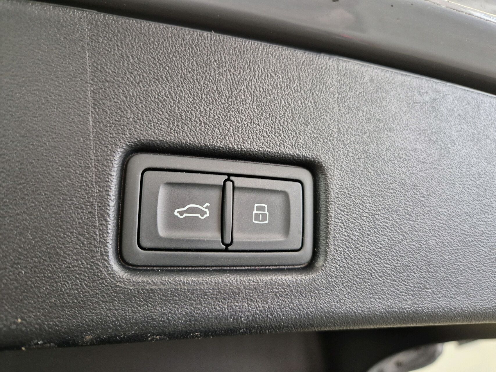 Billede af Audi Q4 Sportback 40 E-tron 204HK 5d Aut.