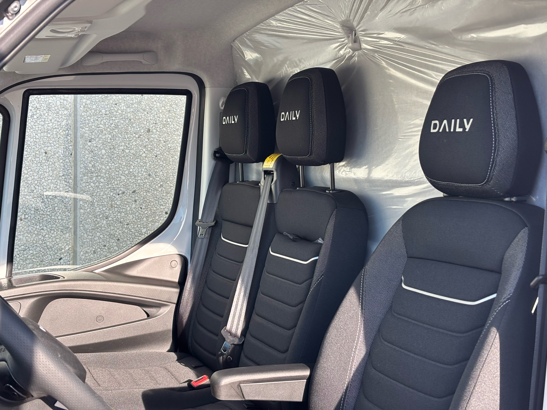 Billede af Iveco Daily 35S18 3750mm 3,0 D 180HK Ladv./Chas. 8g Aut.