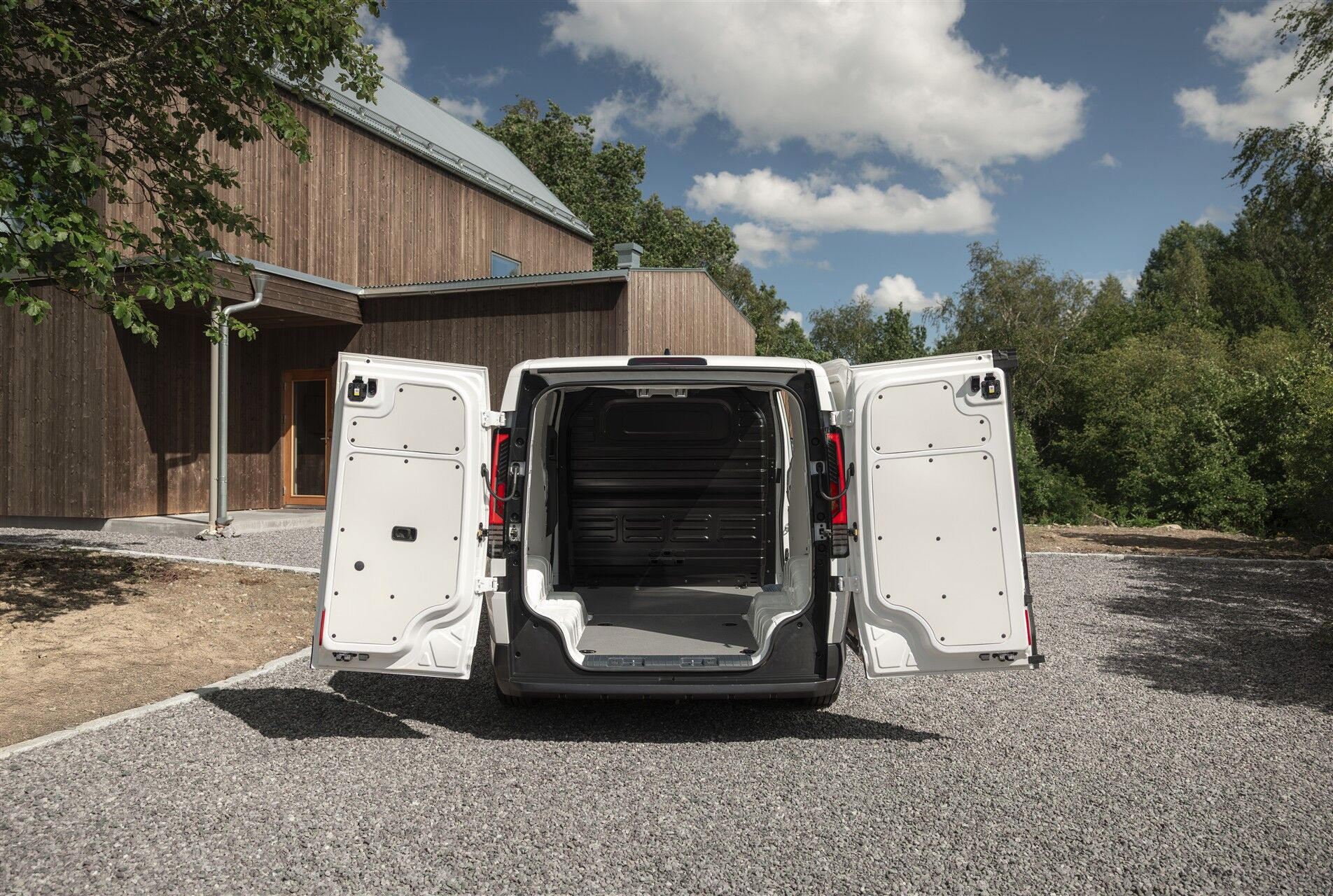 Billede af Kia PV5 Cargo L2H1 EL Standard Range Work 121HK Van Aut.