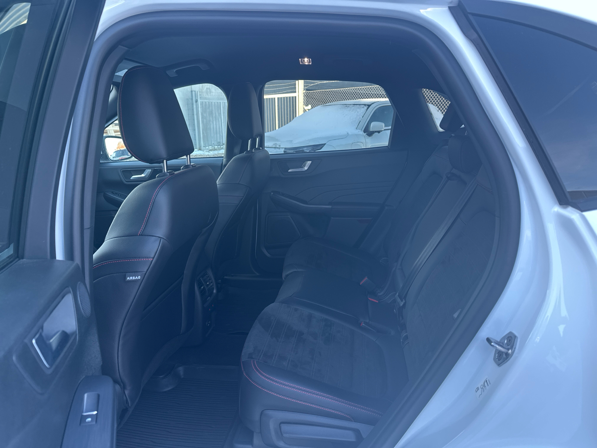 Billede af Ford Kuga 2,5 Plugin-hybrid ST-Line X CVT 225HK 5d Trinl. Gear