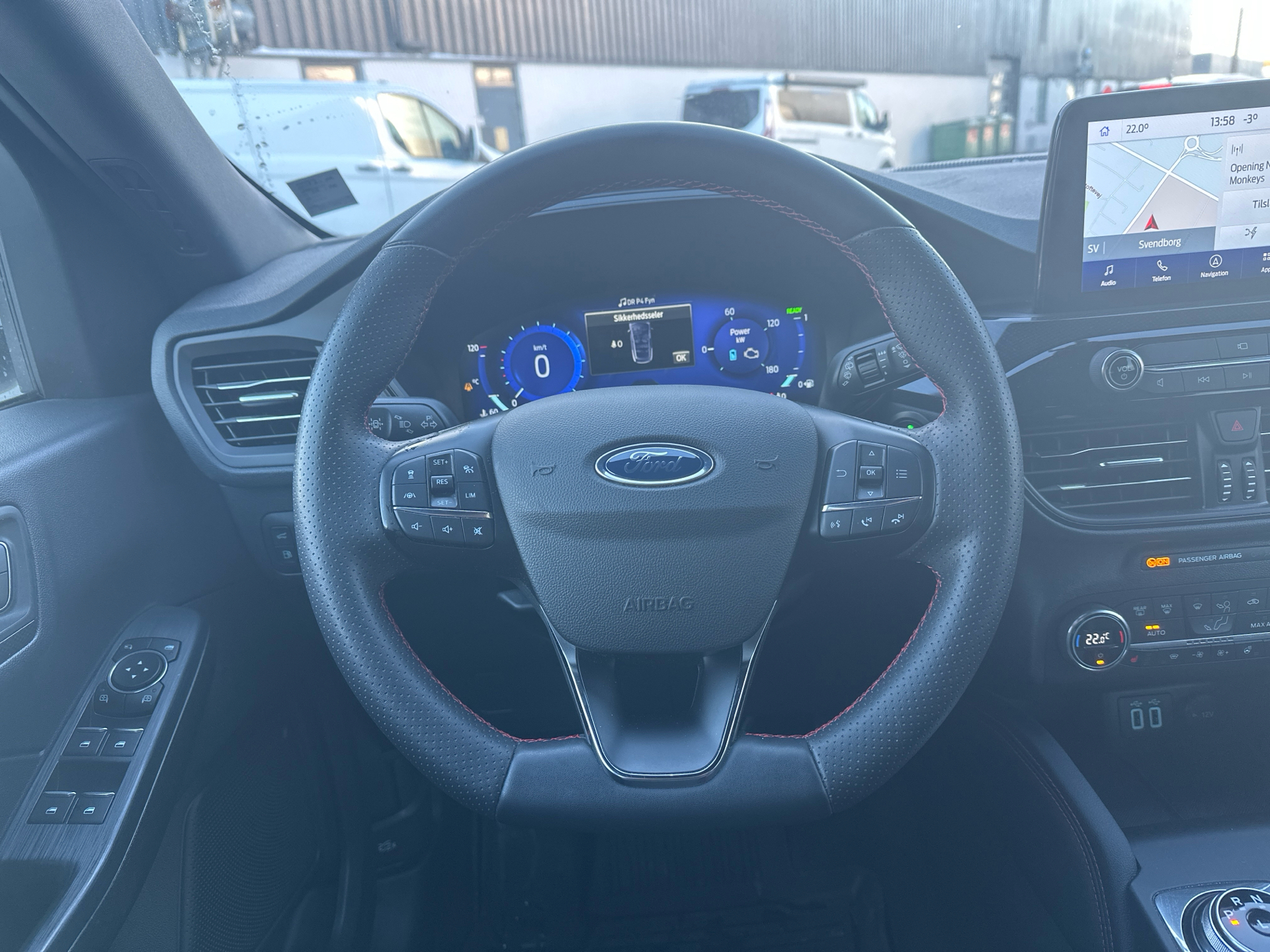 Billede af Ford Kuga 2,5 Plugin-hybrid ST-Line X CVT 225HK 5d Trinl. Gear